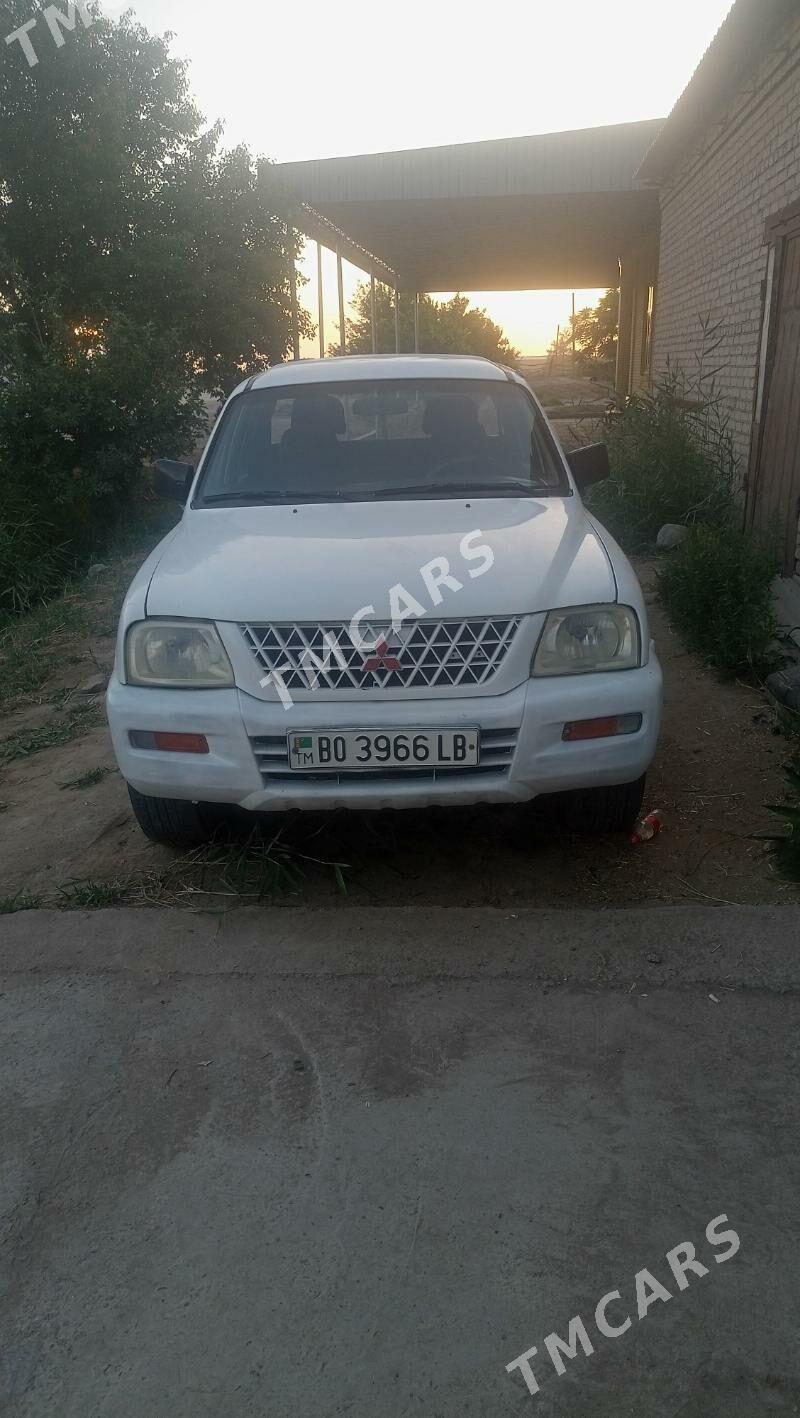 Mitsubishi L200 2004 - 55 000 TMT - Çärjew - img 3