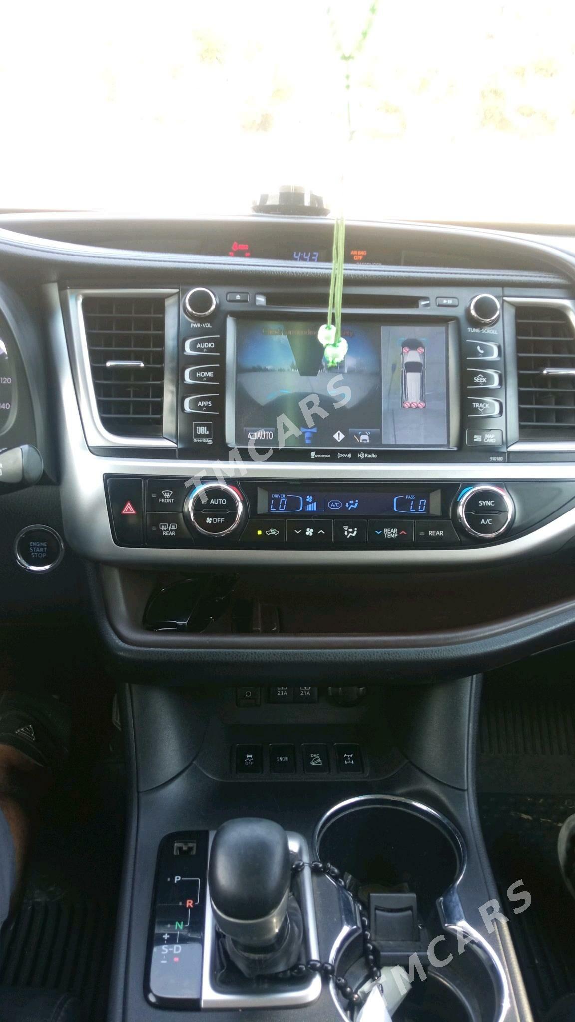 Toyota Highlander 2019 - 560 000 TMT - Туркменабат - img 4