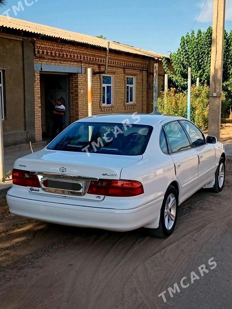 Toyota Avalon 1998 - 125 000 TMT - Дянев - img 2