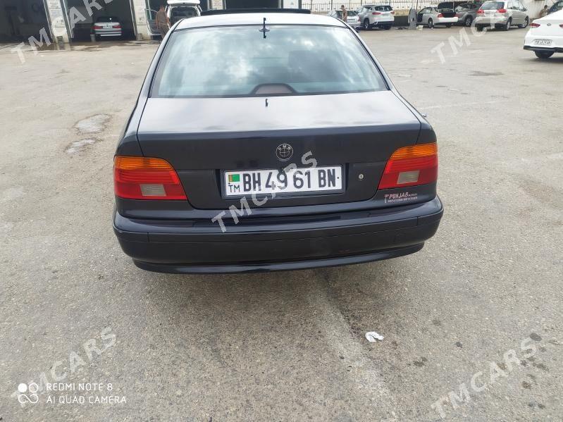 BMW E39 2000 - 120 000 TMT - Балканабат - img 2