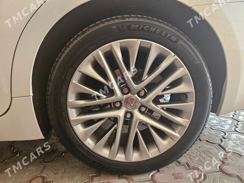 Lexus ES 350 2017 - 460 000 TMT - Мары - img 8