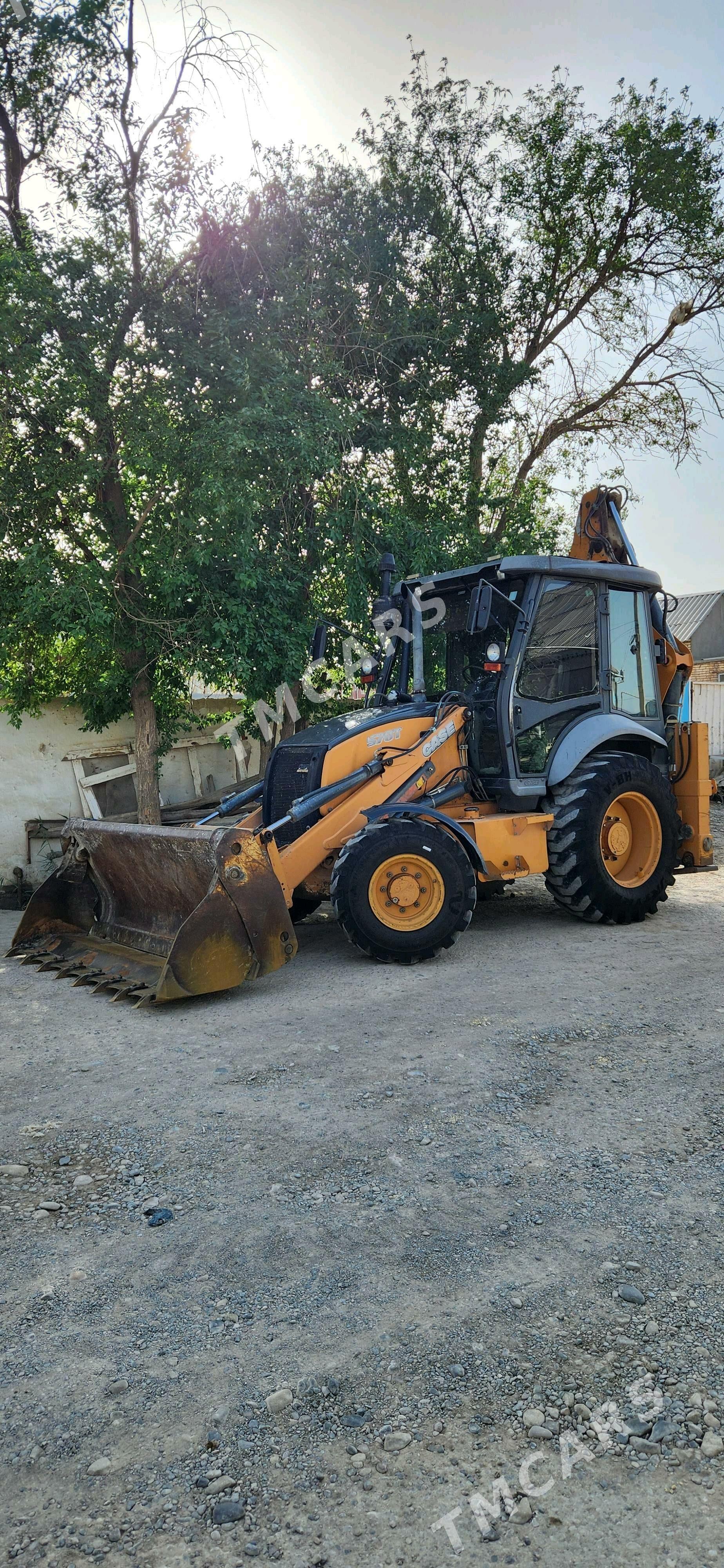 JCB 3CX Compact 2015 - 460 000 TMT - Теджен - img 6