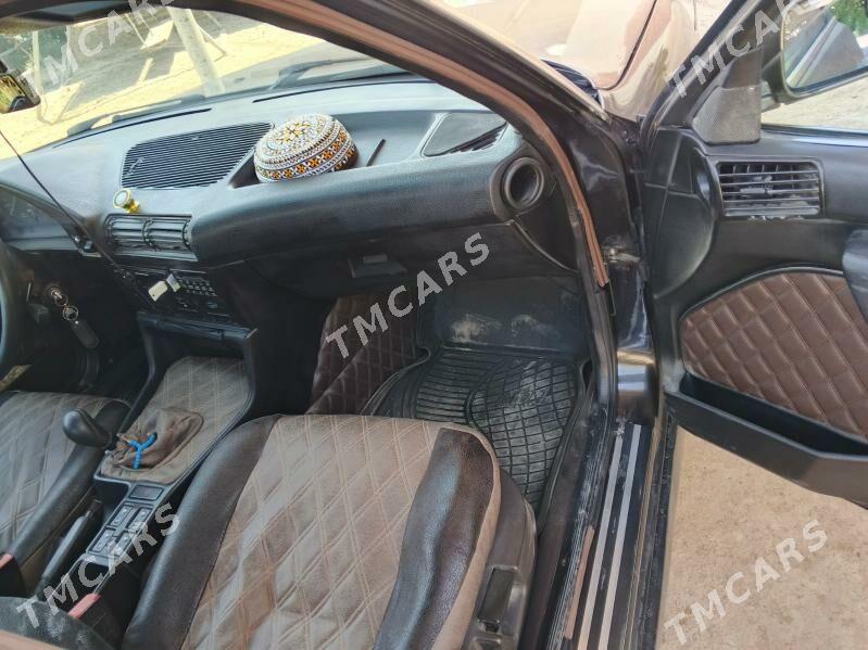BMW 528 1988 - 49 000 TMT - Mary - img 3