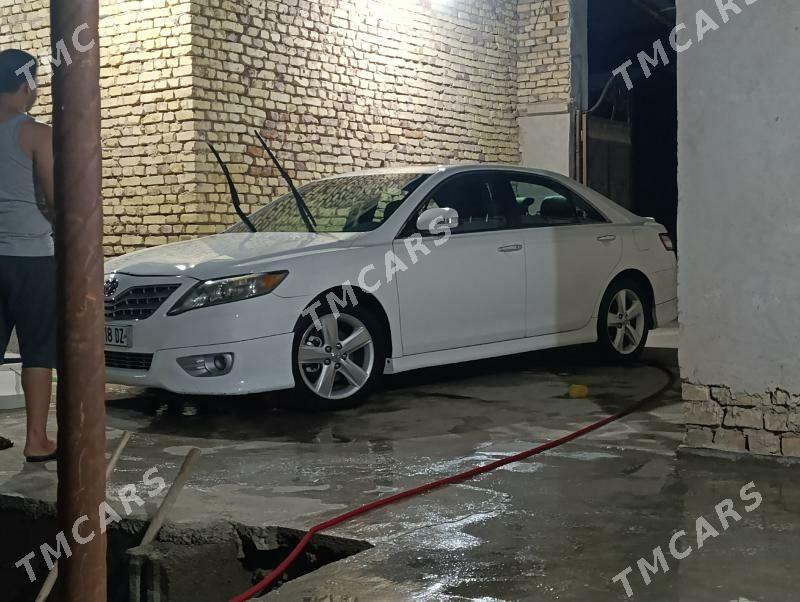 Toyota Camry 2010 - 215 000 TMT - Дашогуз - img 6
