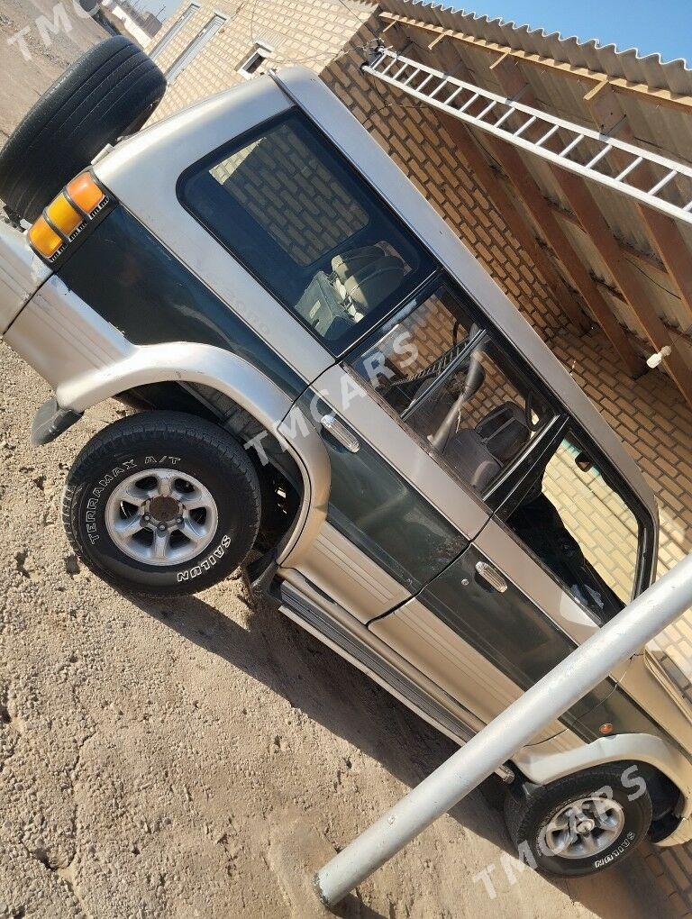 Mitsubishi Pajero 1993 - 55 000 TMT - Серахс - img 2