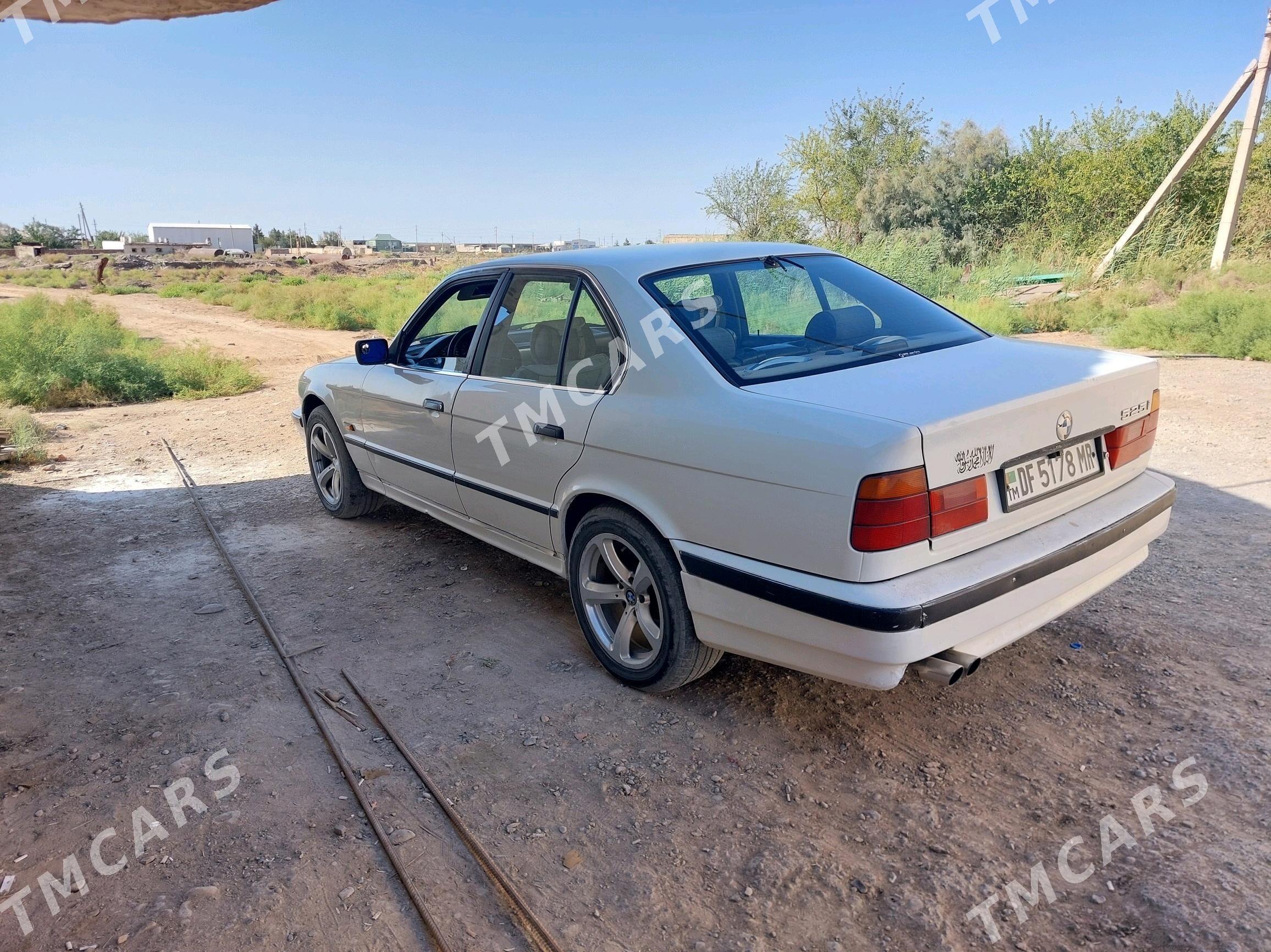 BMW 5 Series 1990 - 50 000 TMT - Tejen - img 2