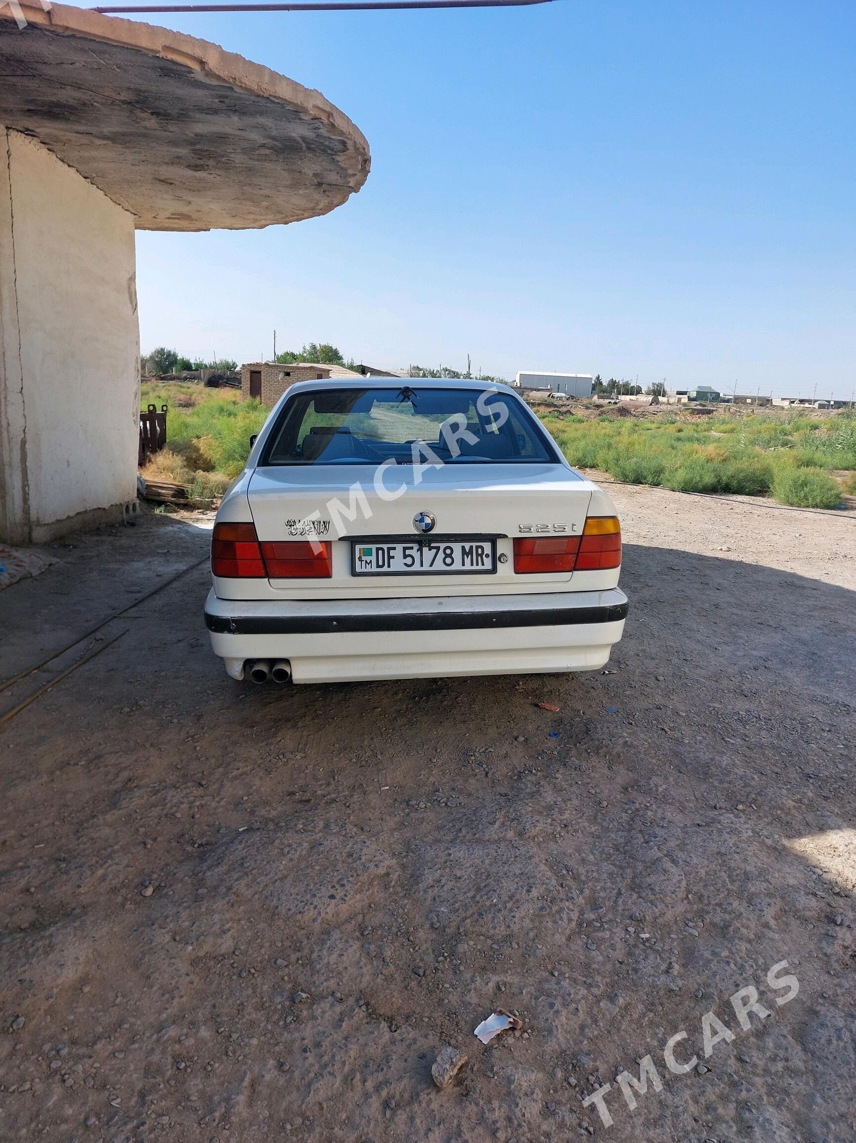 BMW 5 Series 1990 - 50 000 TMT - Tejen - img 3