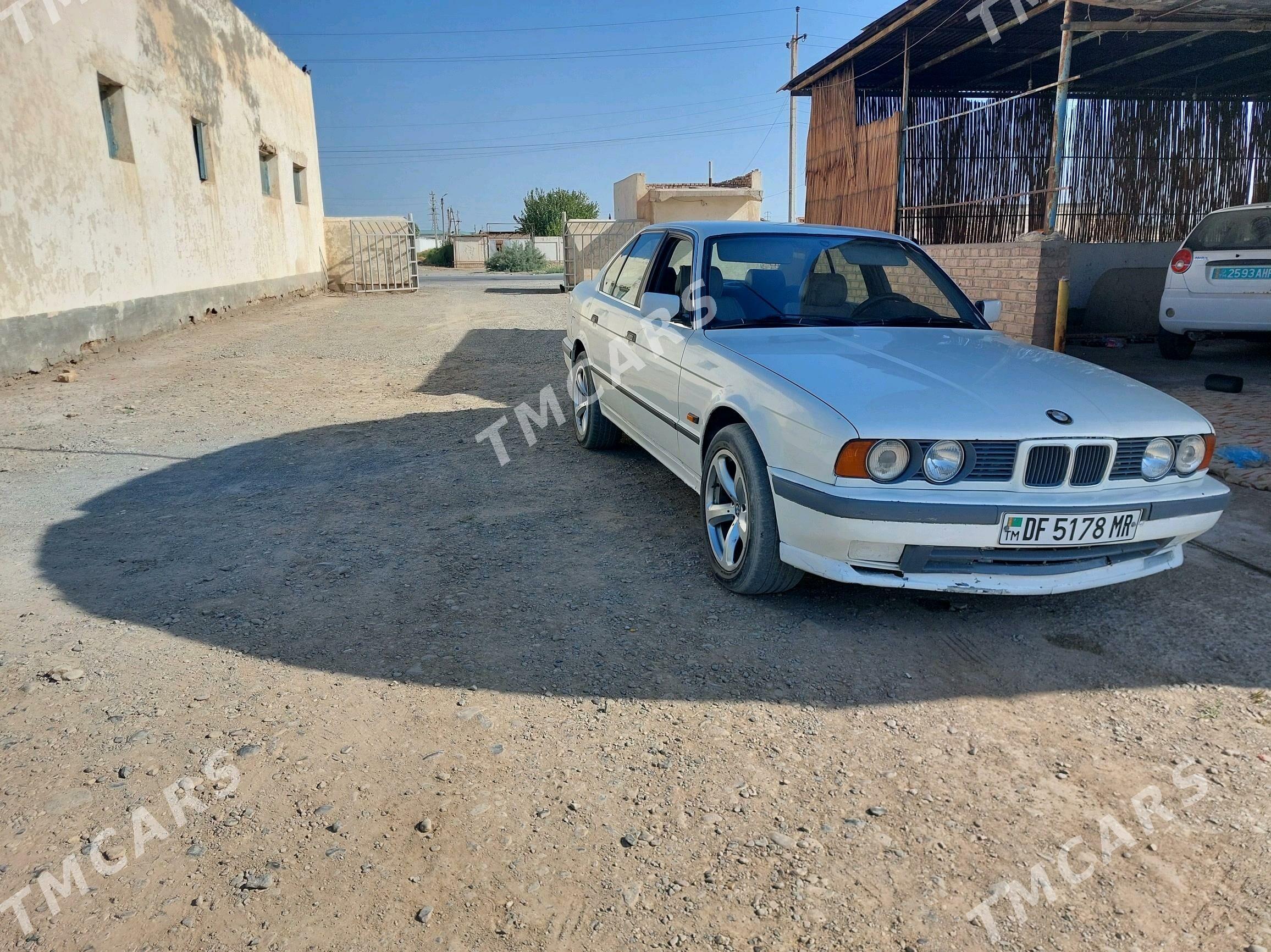 BMW 5 Series 1990 - 50 000 TMT - Tejen - img 5