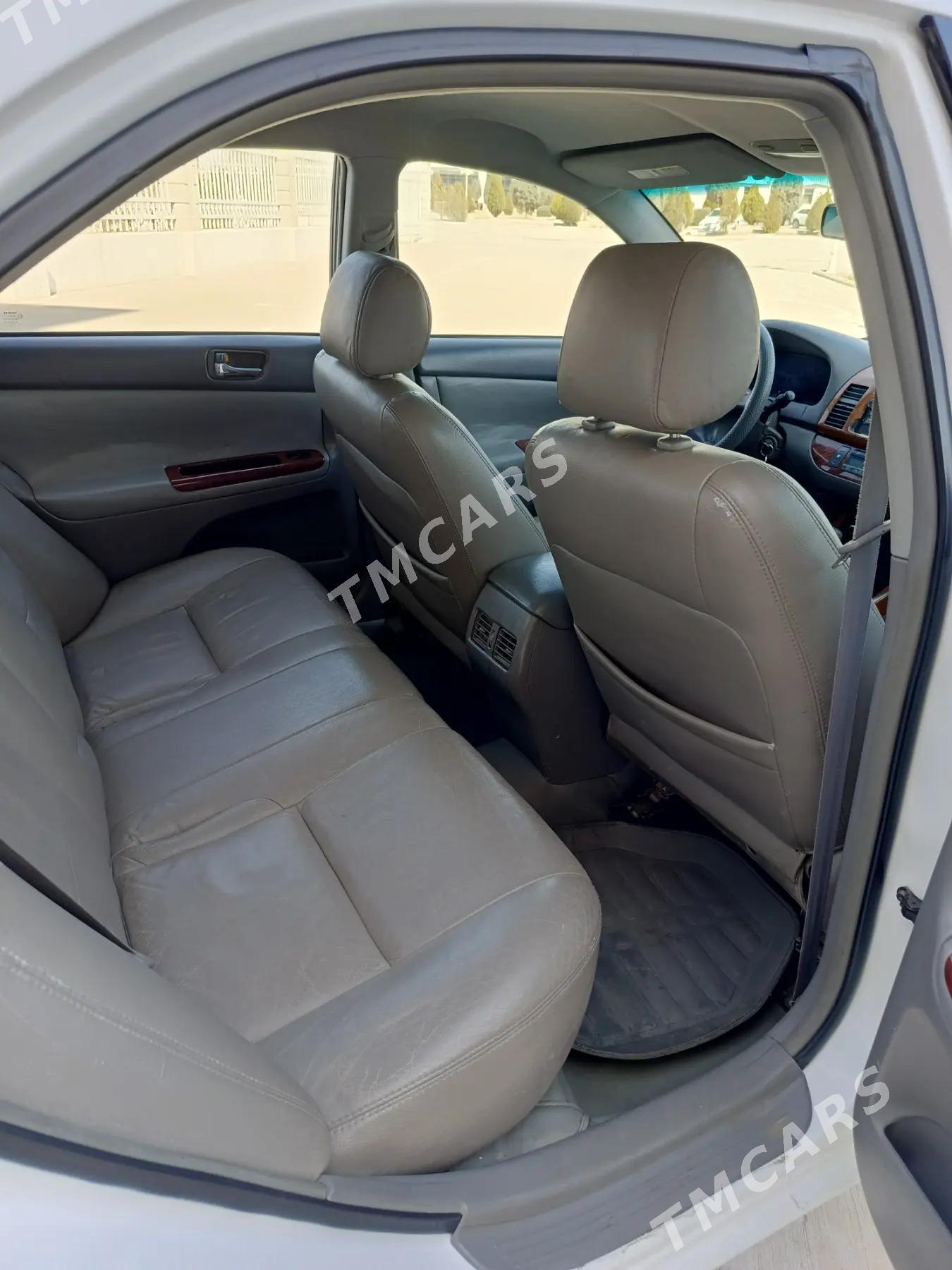 Toyota Camry 2004 - 158 000 TMT - Дашогуз - img 2