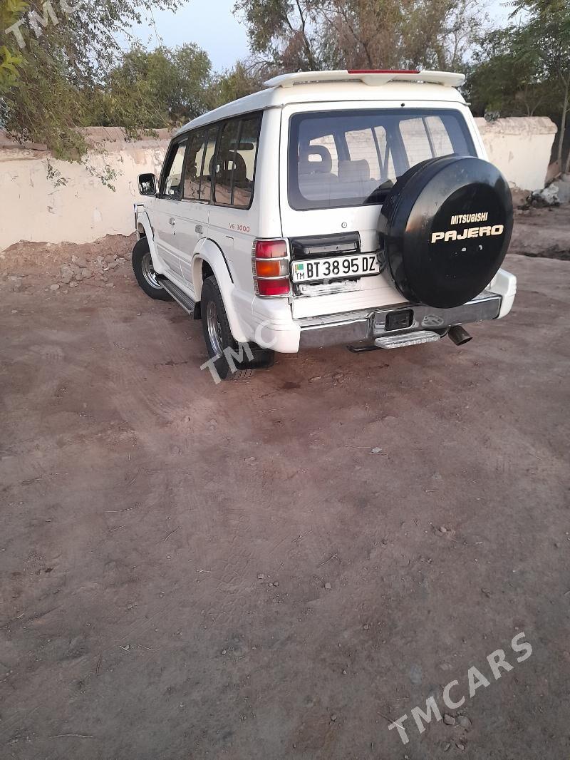 Mitsubishi Pajero 1993 - 70 000 TMT - Boldumsaz - img 3