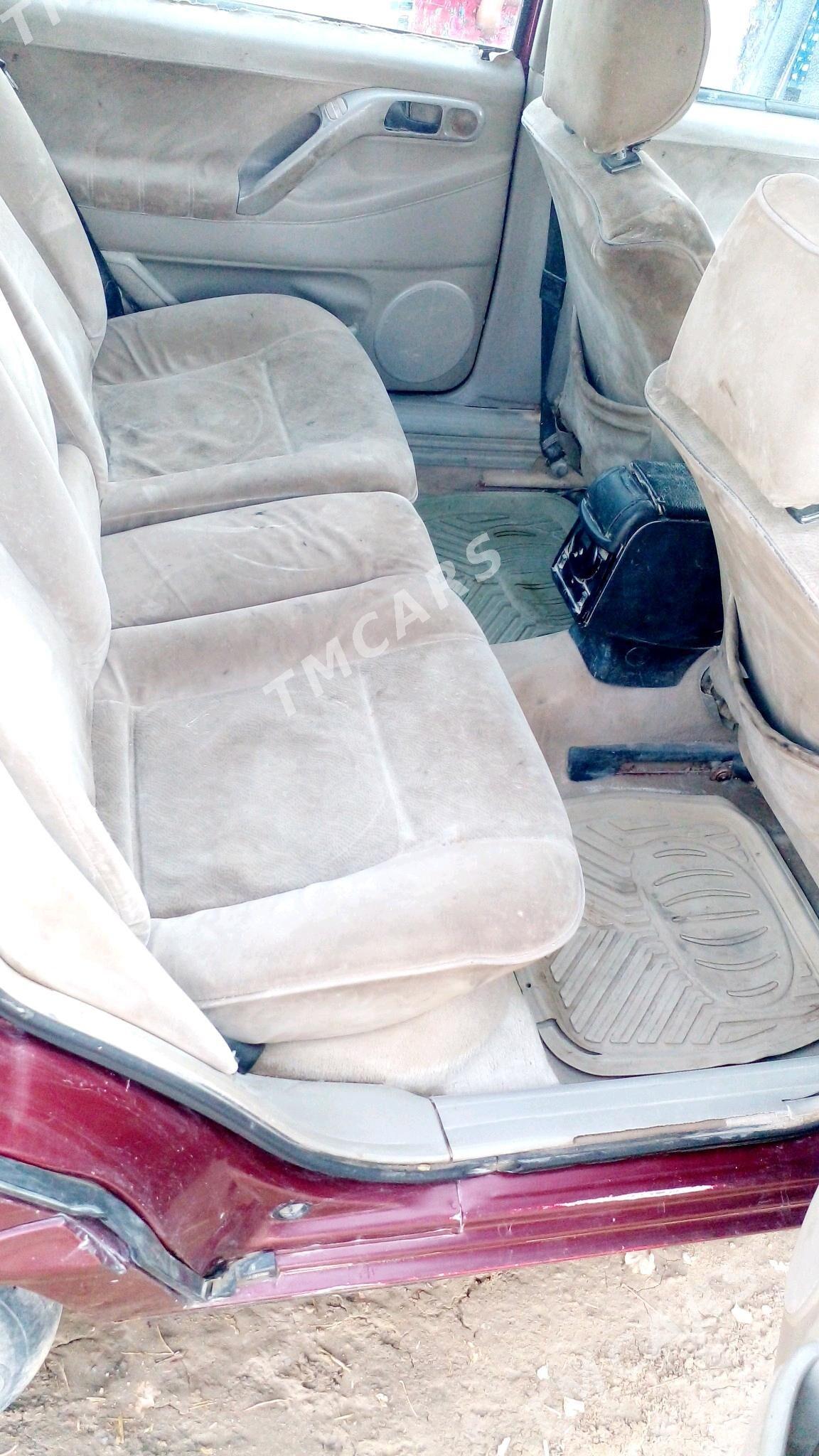 Volkswagen Passat 1995 - 10 000 TMT - Farap - img 8