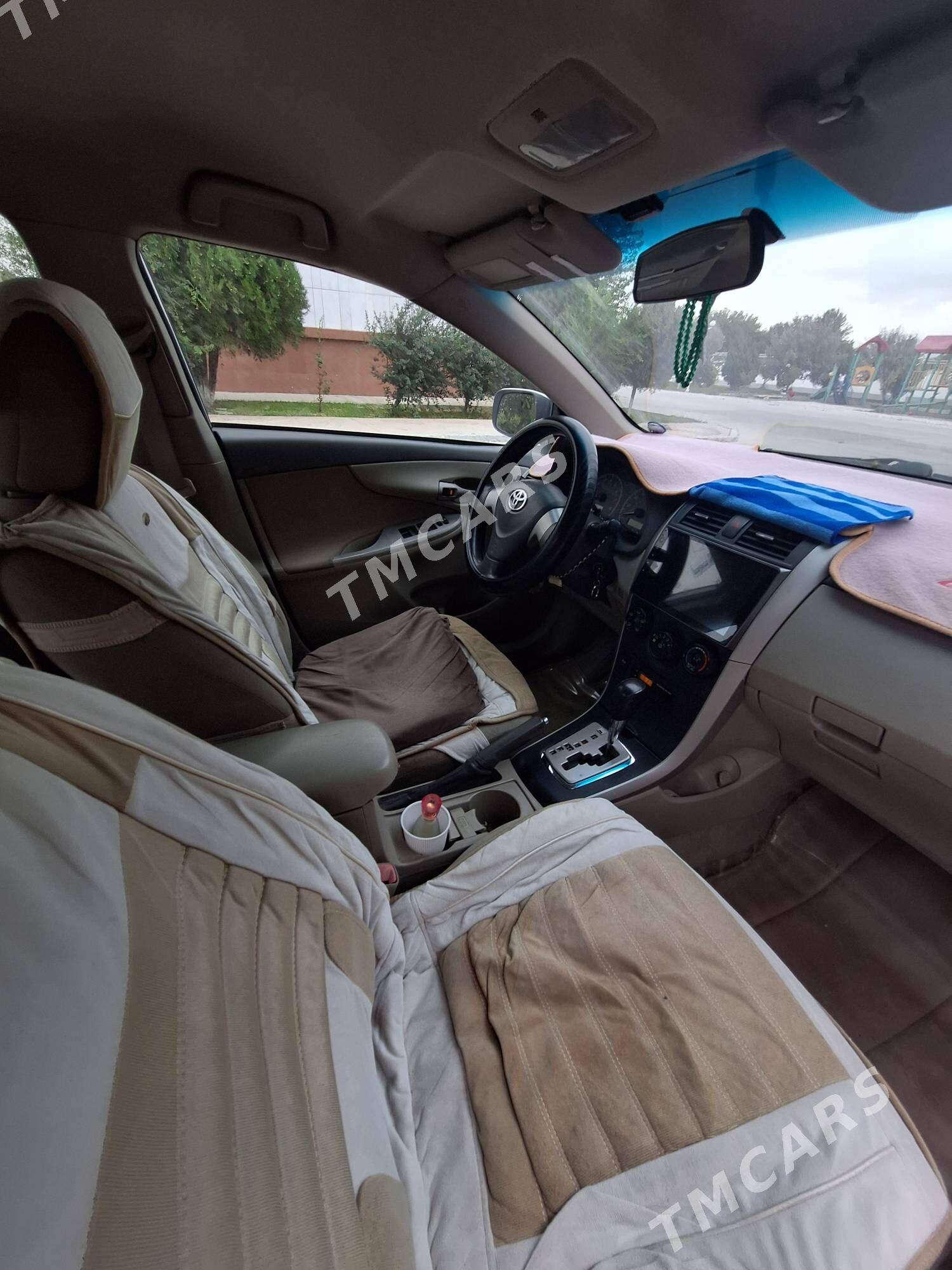 Toyota Corolla 2010 - 163 000 TMT - Ашхабад - img 3
