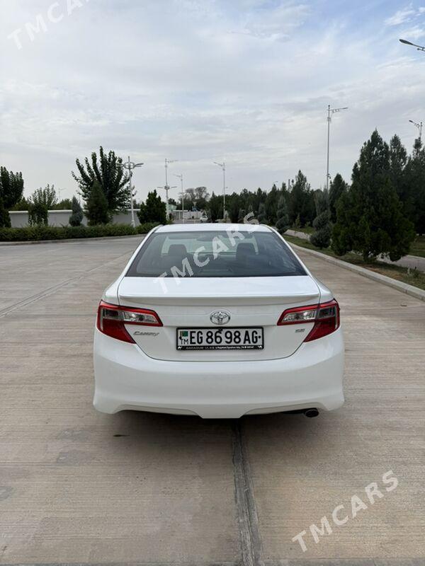 Toyota Camry 2013 - 225 000 TMT - Aşgabat - img 4