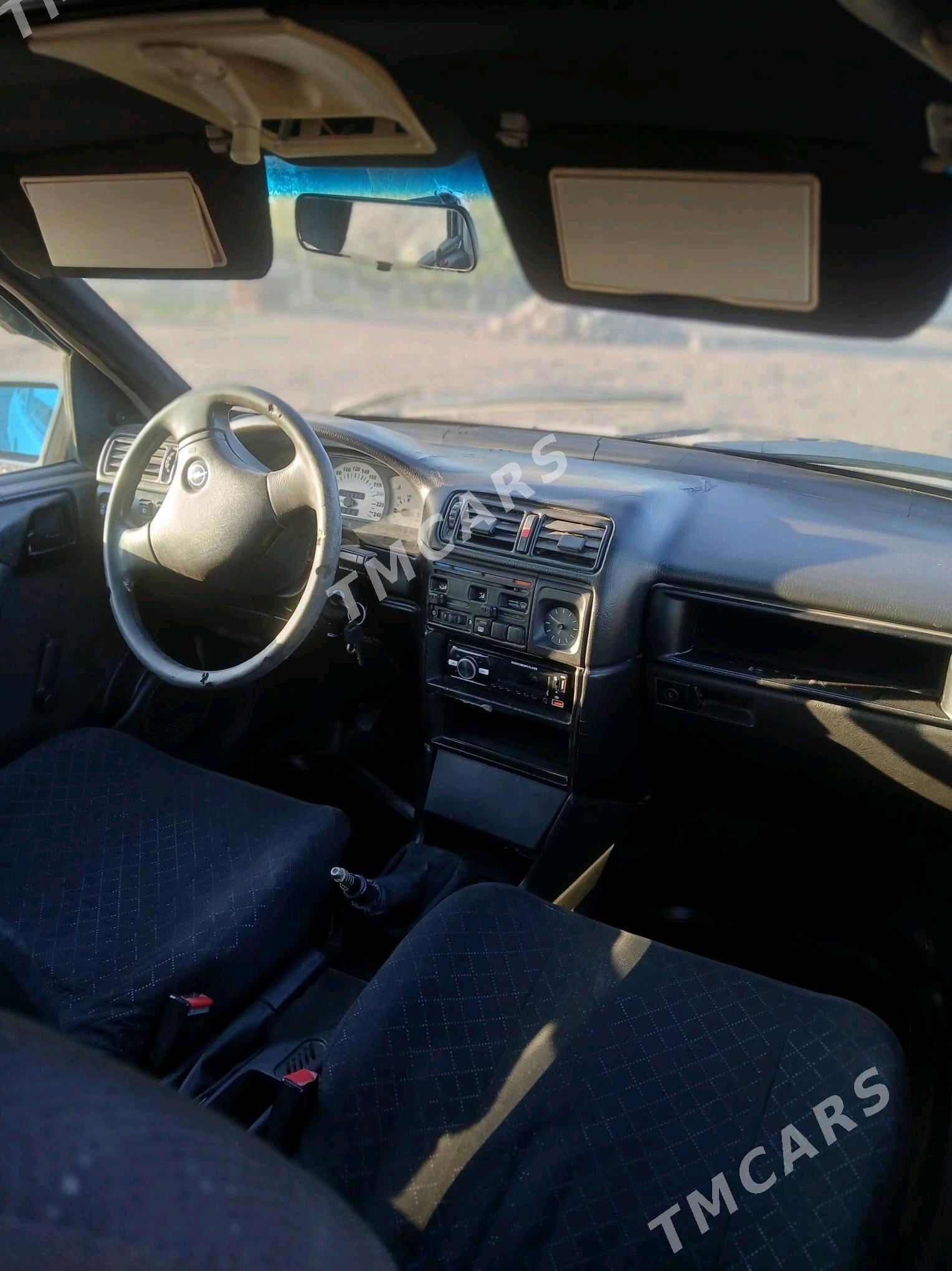 Opel Vectra 1992 - 45 000 TMT - Губадаг - img 4
