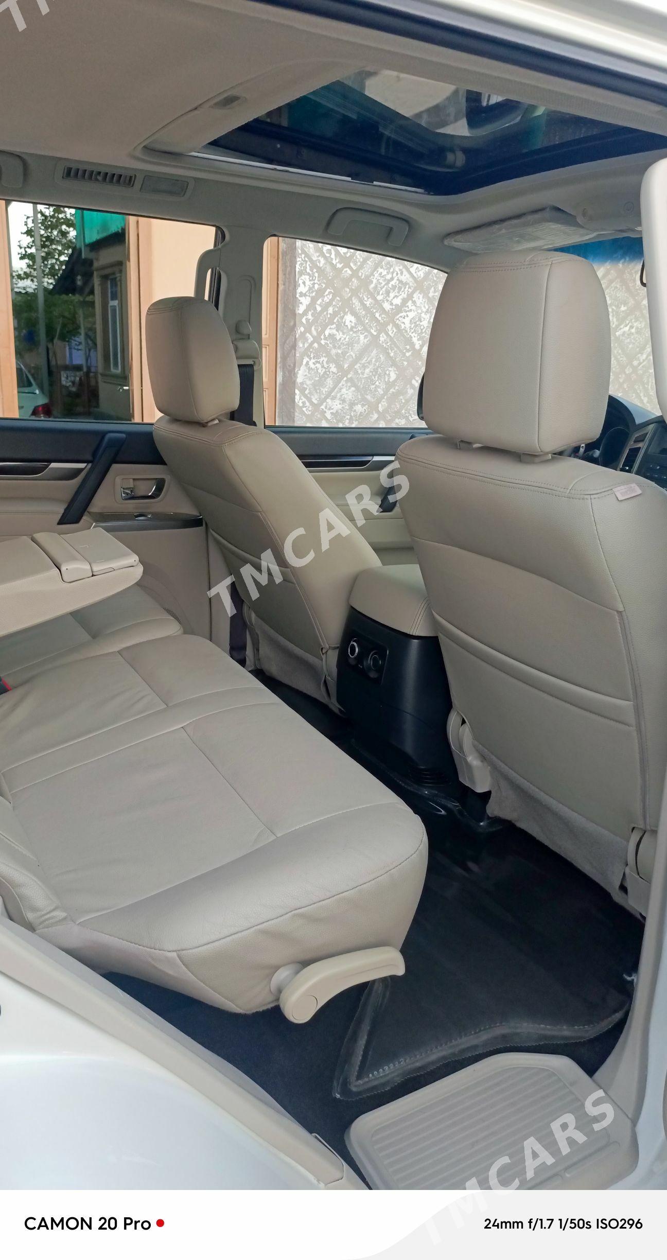 Mitsubishi Pajero 2015 - 335 000 TMT - Hitrowka - img 6