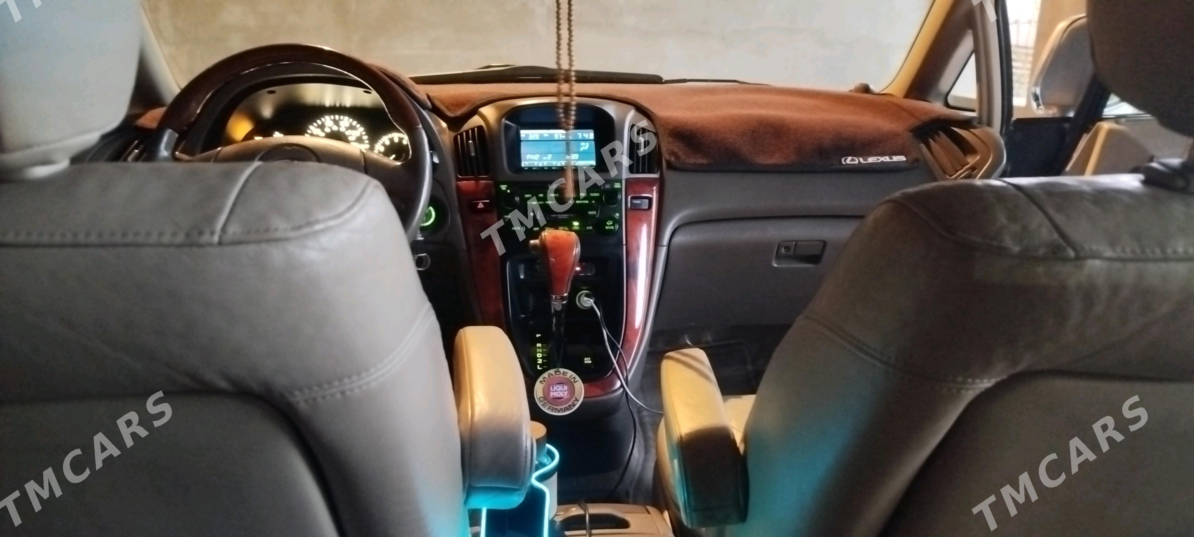 Lexus RX 300 2003 - 220 000 TMT - Саят - img 5