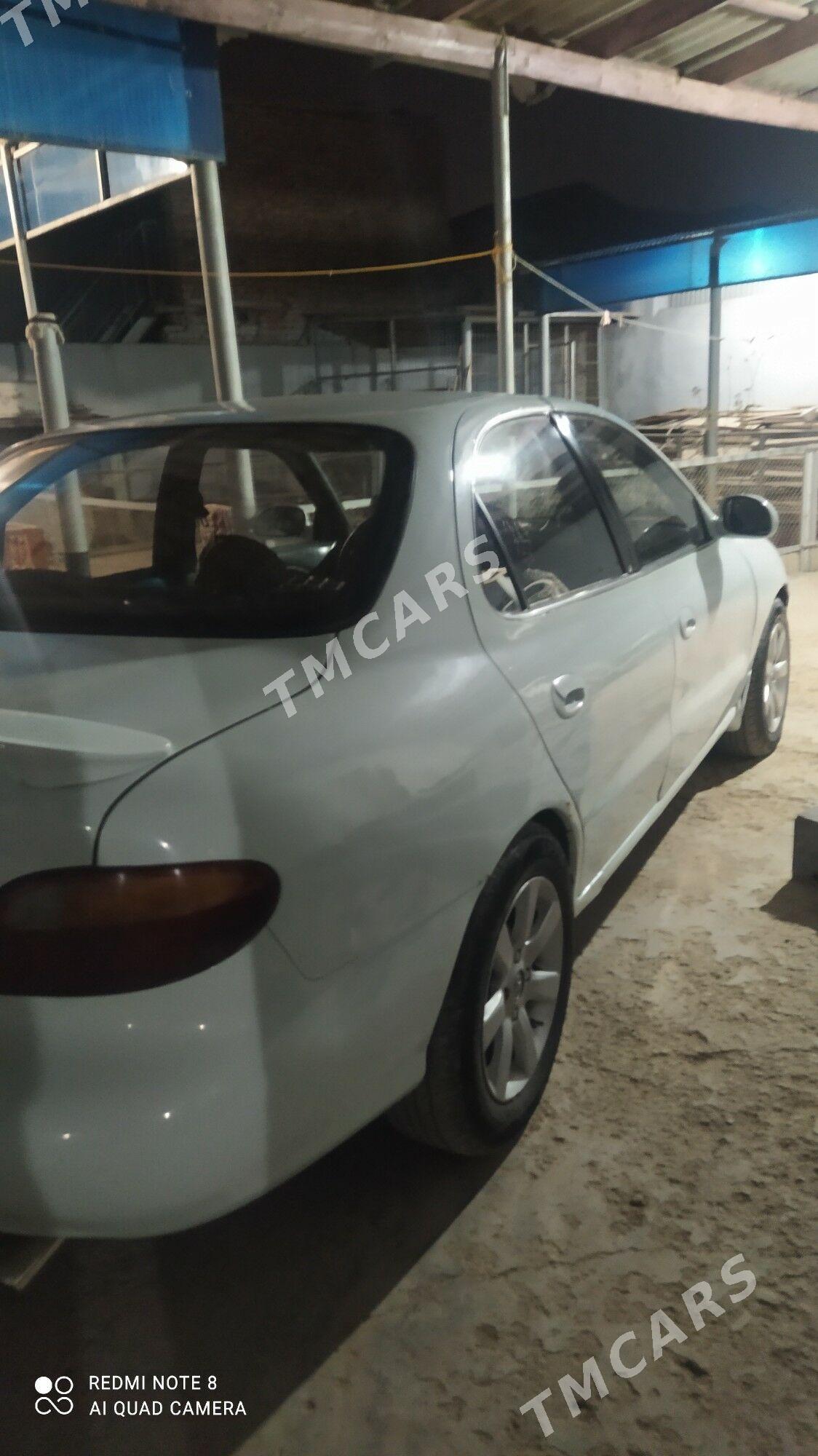Hyundai Elantra 1998 - 37 000 TMT - Теджен - img 3