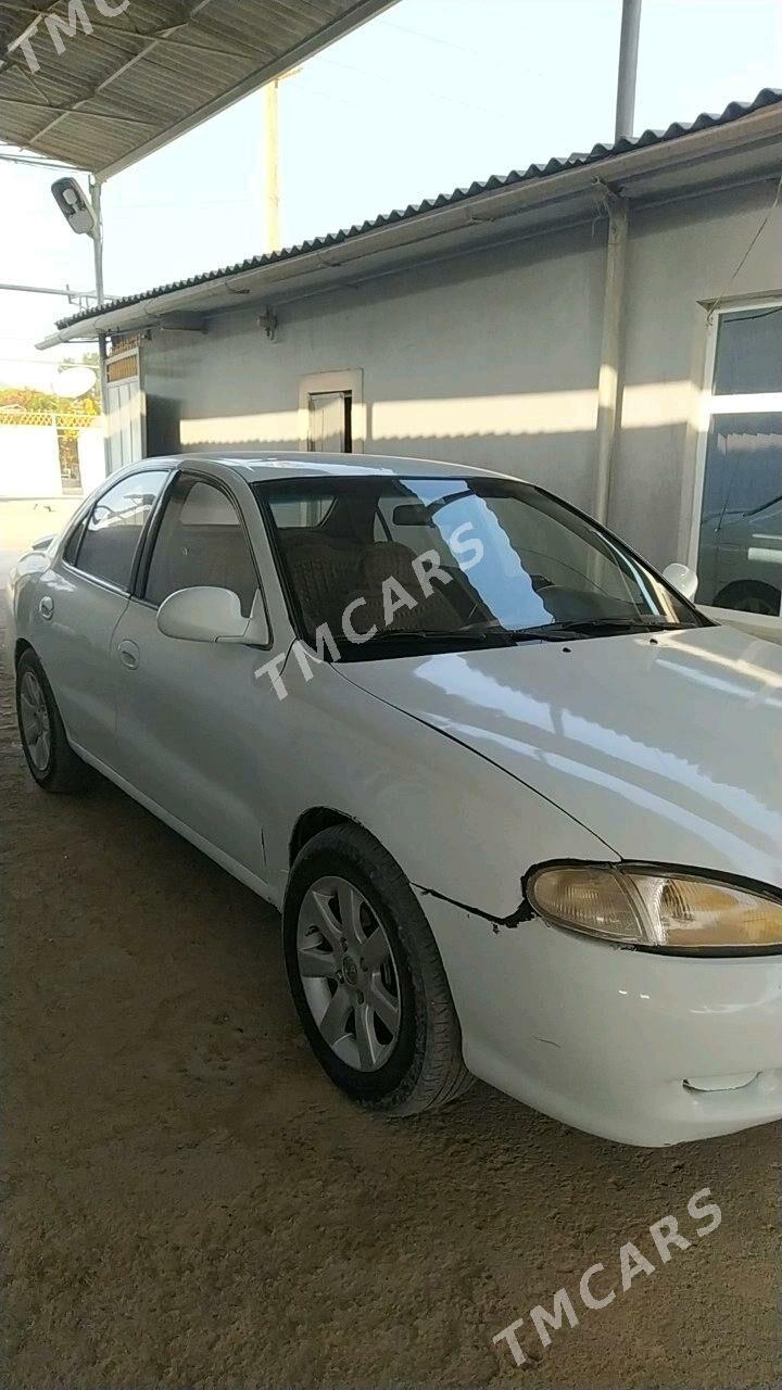 Hyundai Elantra 1998 - 37 000 TMT - Теджен - img 6