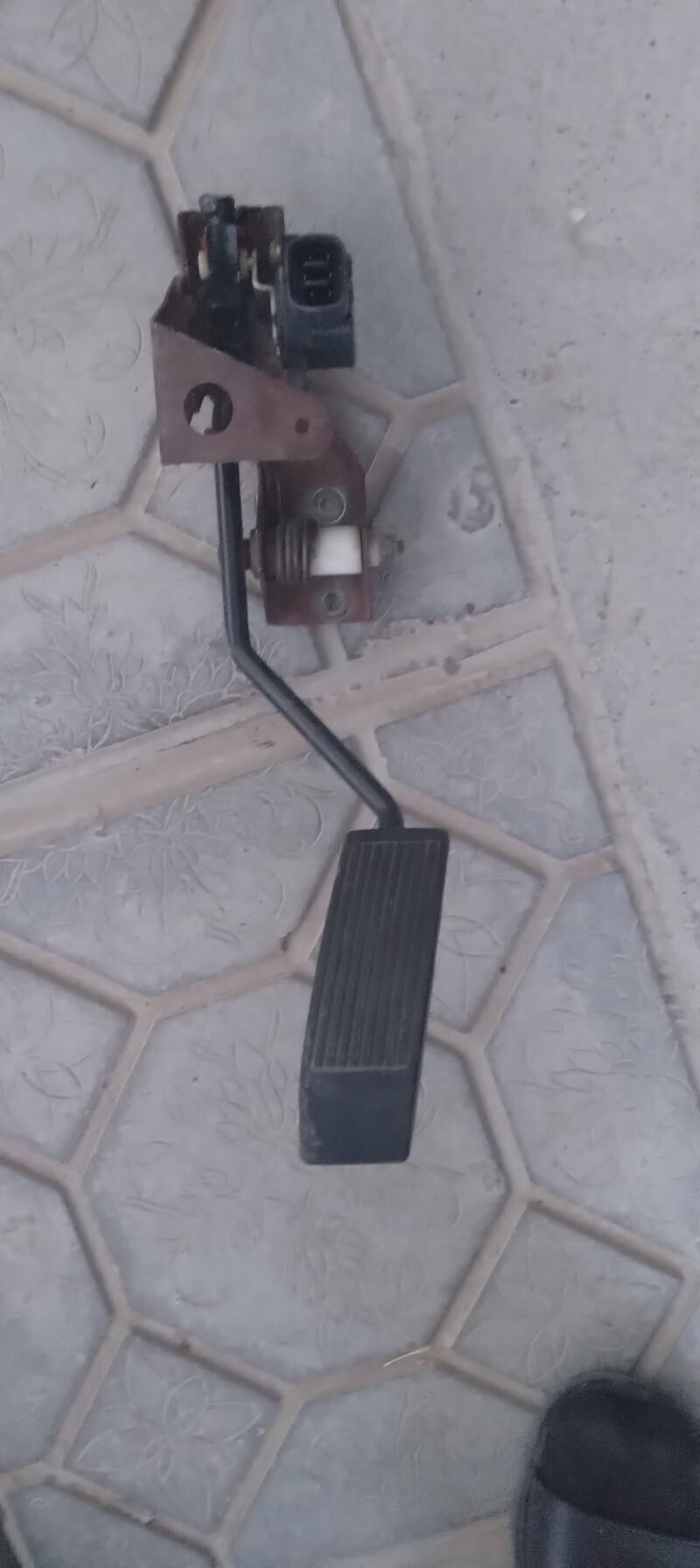 Gaz pedal 200 TMT - Aşgabat - img 2