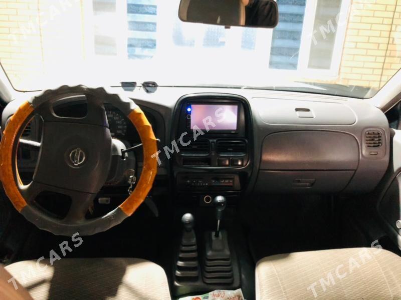 Nissan Navara 2007 - 125 000 TMT - Farap - img 2