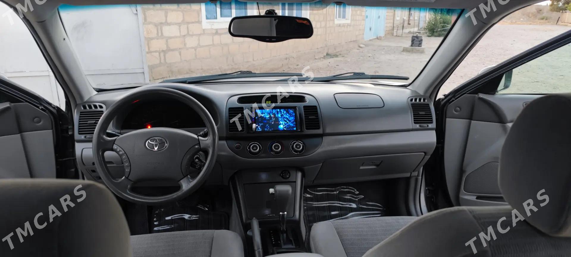 Toyota Camry 2005 - 142 000 TMT - Gyzylarbat - img 2