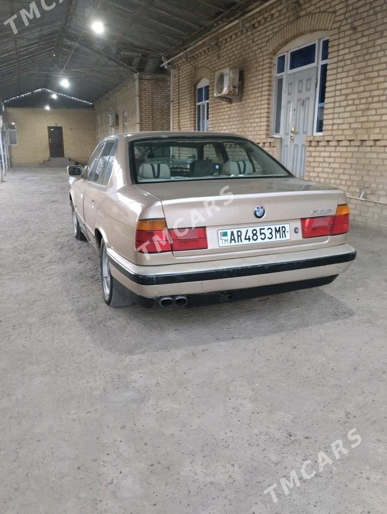 BMW 520 1991 - 40 000 TMT - Мургап - img 4