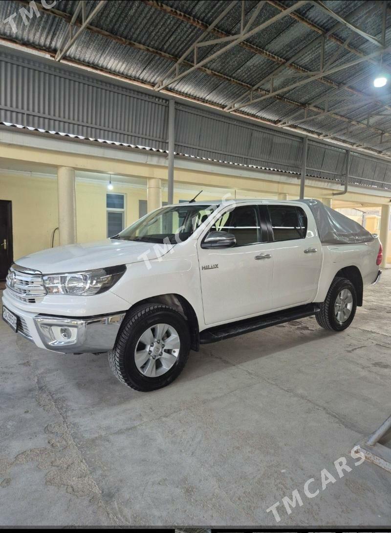 Toyota Hilux 2020 - 520 000 TMT - Gökdepe - img 4