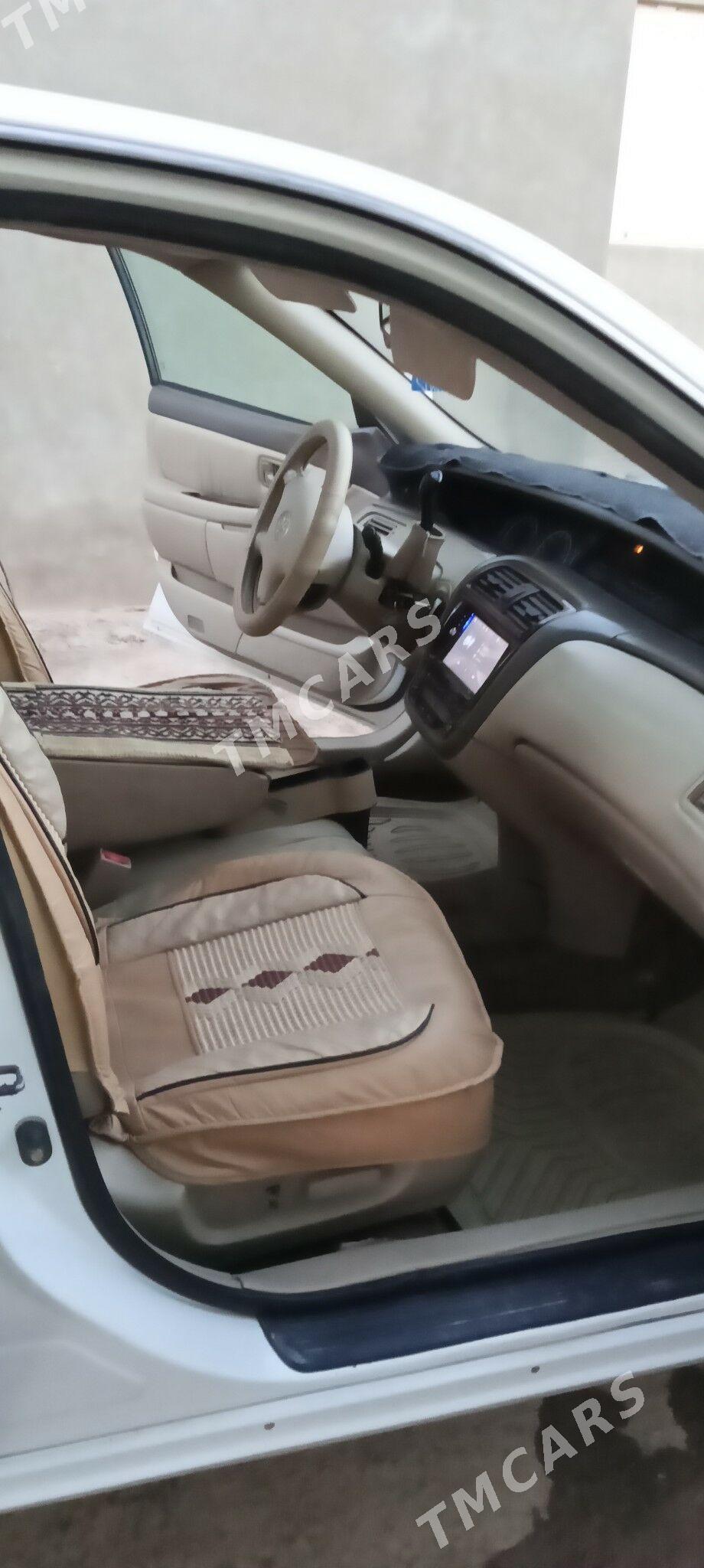 Toyota Avalon 2002 - 170 000 TMT - етр. Туркменбаши - img 5
