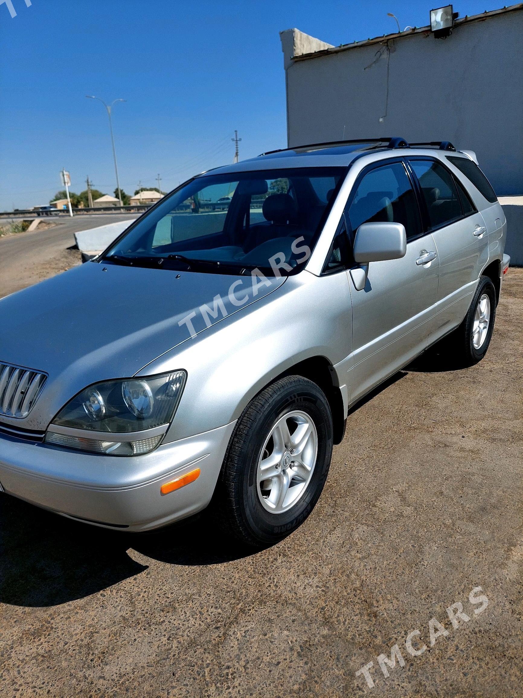 Lexus RX 300 2000 - 220 000 TMT - Мургап - img 8