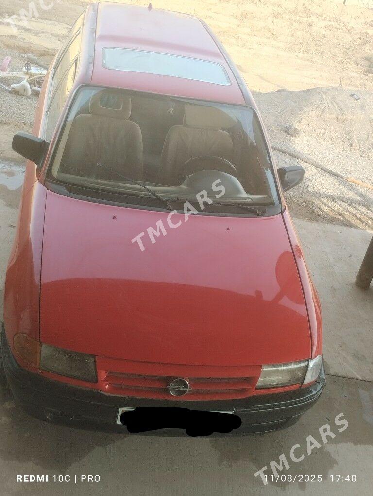 Opel Astra 1992 - 25 000 TMT - Ёлётен - img 2