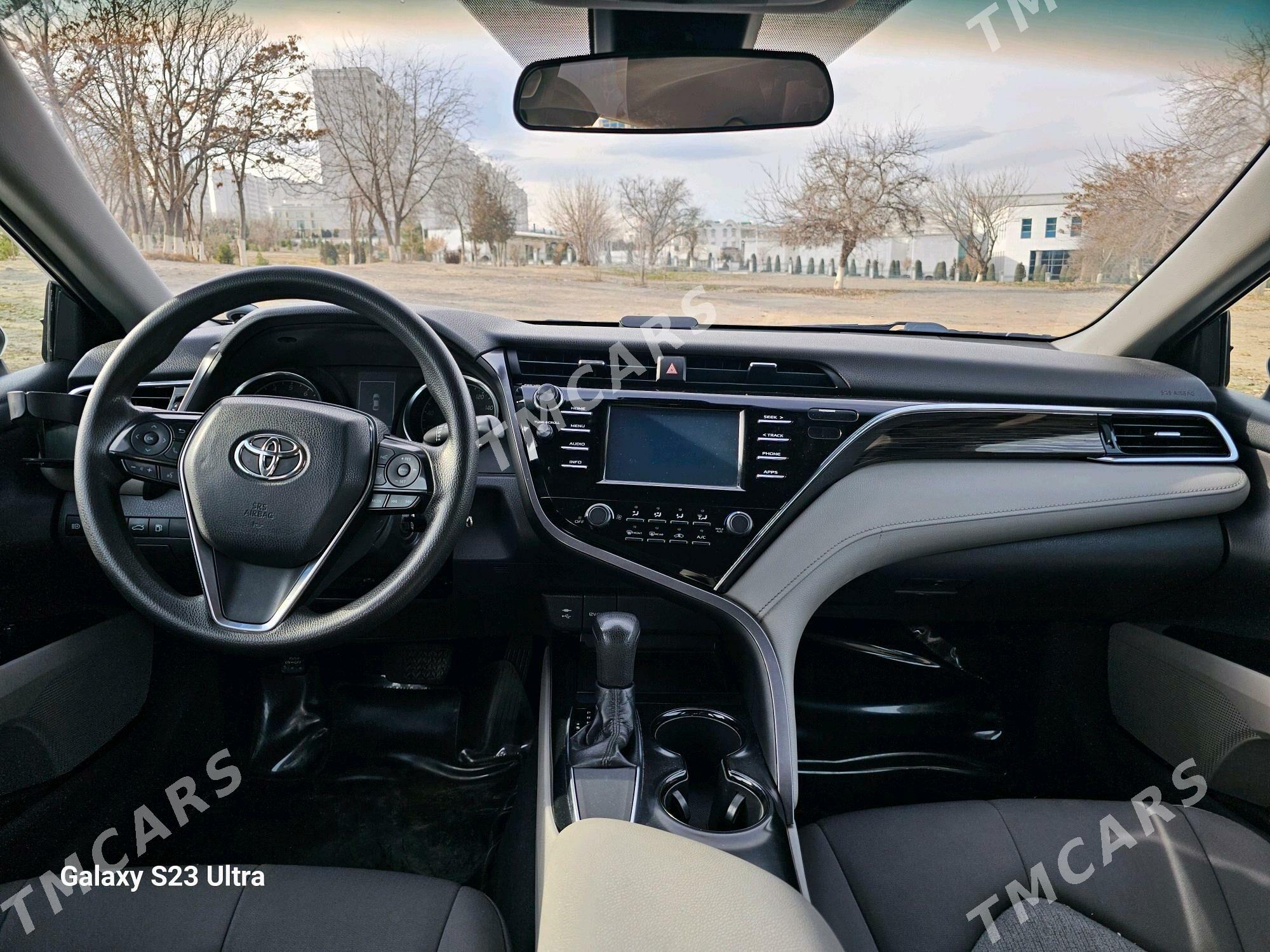Toyota Camry 2018 - 275 000 TMT - Ашхабад - img 9
