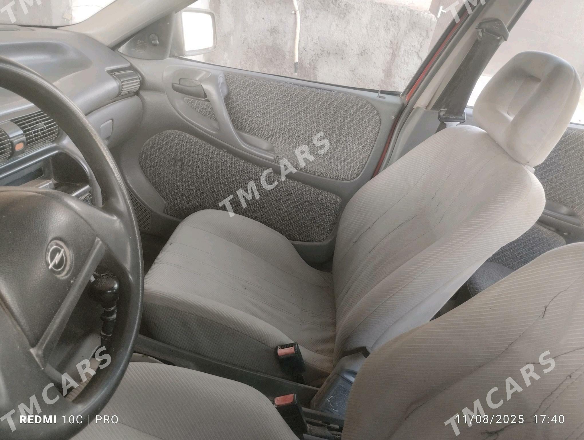 Opel Astra 1992 - 25 000 TMT - Ёлётен - img 7
