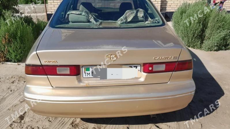 Toyota Camry 1997 - 140 000 TMT - Köneürgenç - img 4