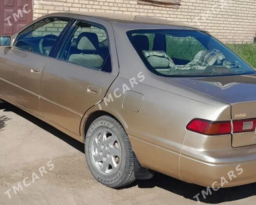 Toyota Camry 1997 - 140 000 TMT - Köneürgenç - img 2