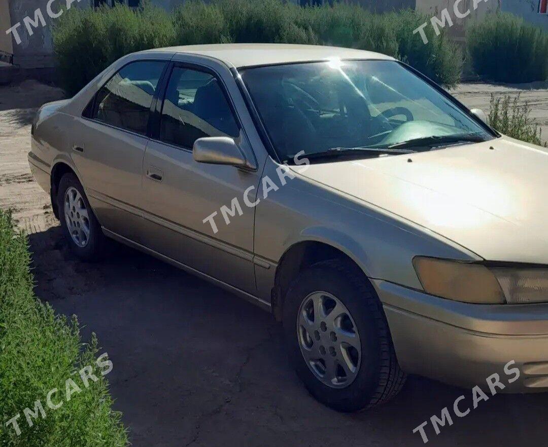 Toyota Camry 1997 - 140 000 TMT - Köneürgenç - img 3