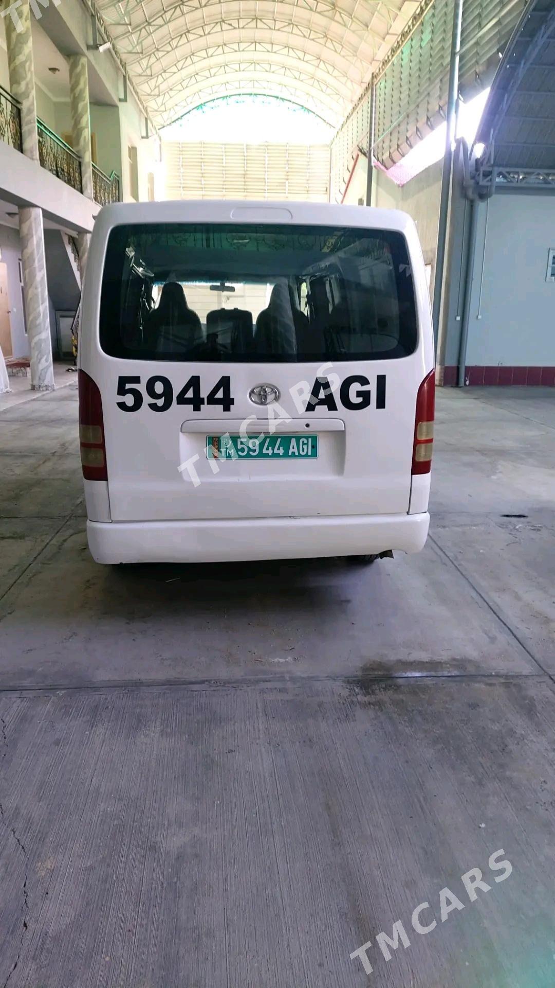 Toyota Hiace 2006 - 210 000 TMT - Aşgabat - img 3