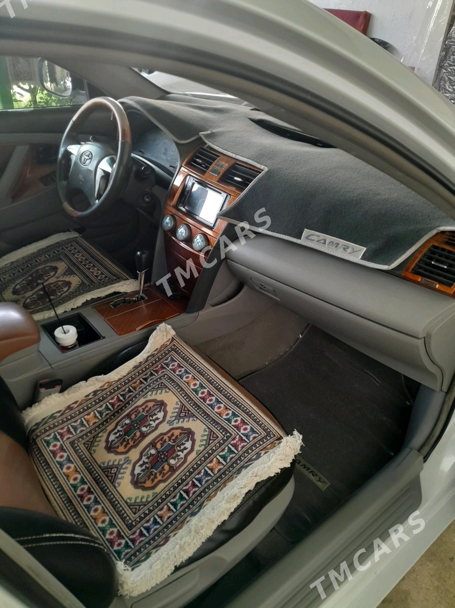 Toyota Camry 2010 - 150 000 TMT - Aşgabat - img 7