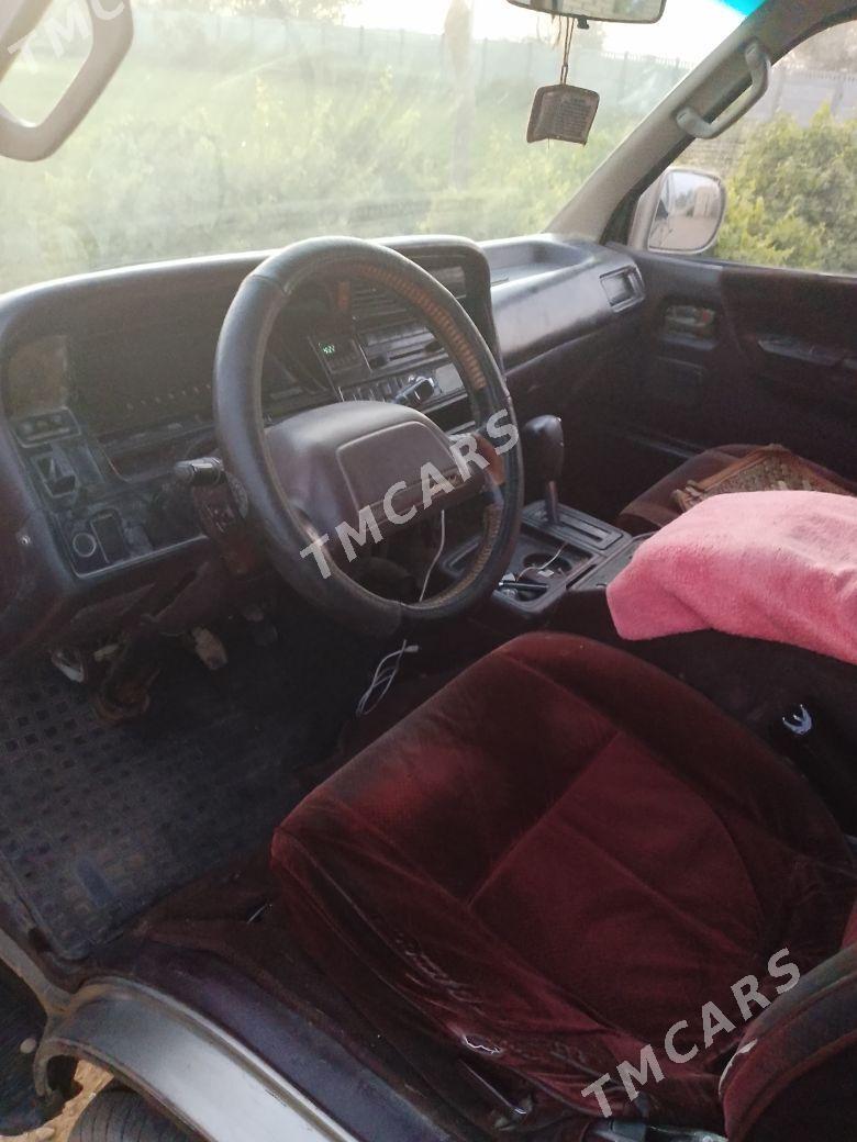 Toyota Hiace 1993 - 70 000 TMT - Baýramaly - img 2