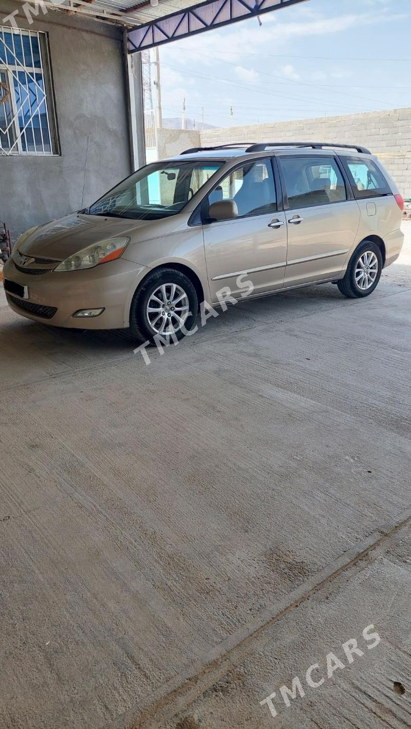 Toyota Sienna 2007 - 245 000 TMT - Gyzylarbat - img 3
