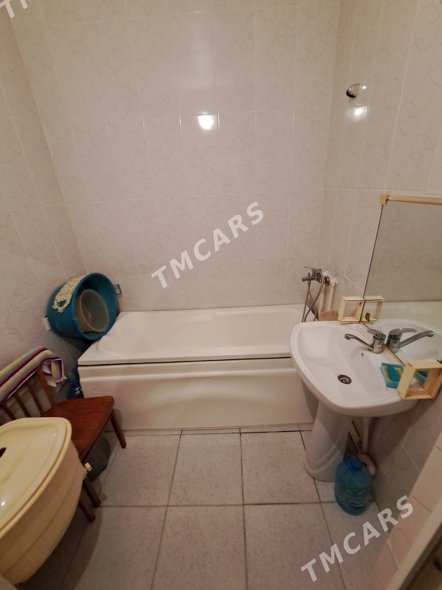 продаётся 1 ком 2этаж мир7/3 - Parahat 7 - img 8