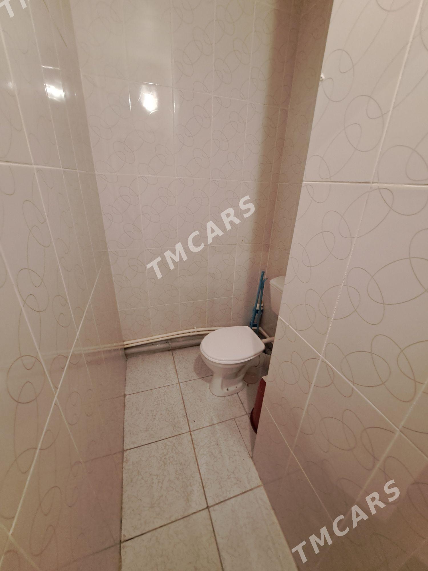 продаётся 1 ком 2этаж мир7/3 - Parahat 7 - img 4