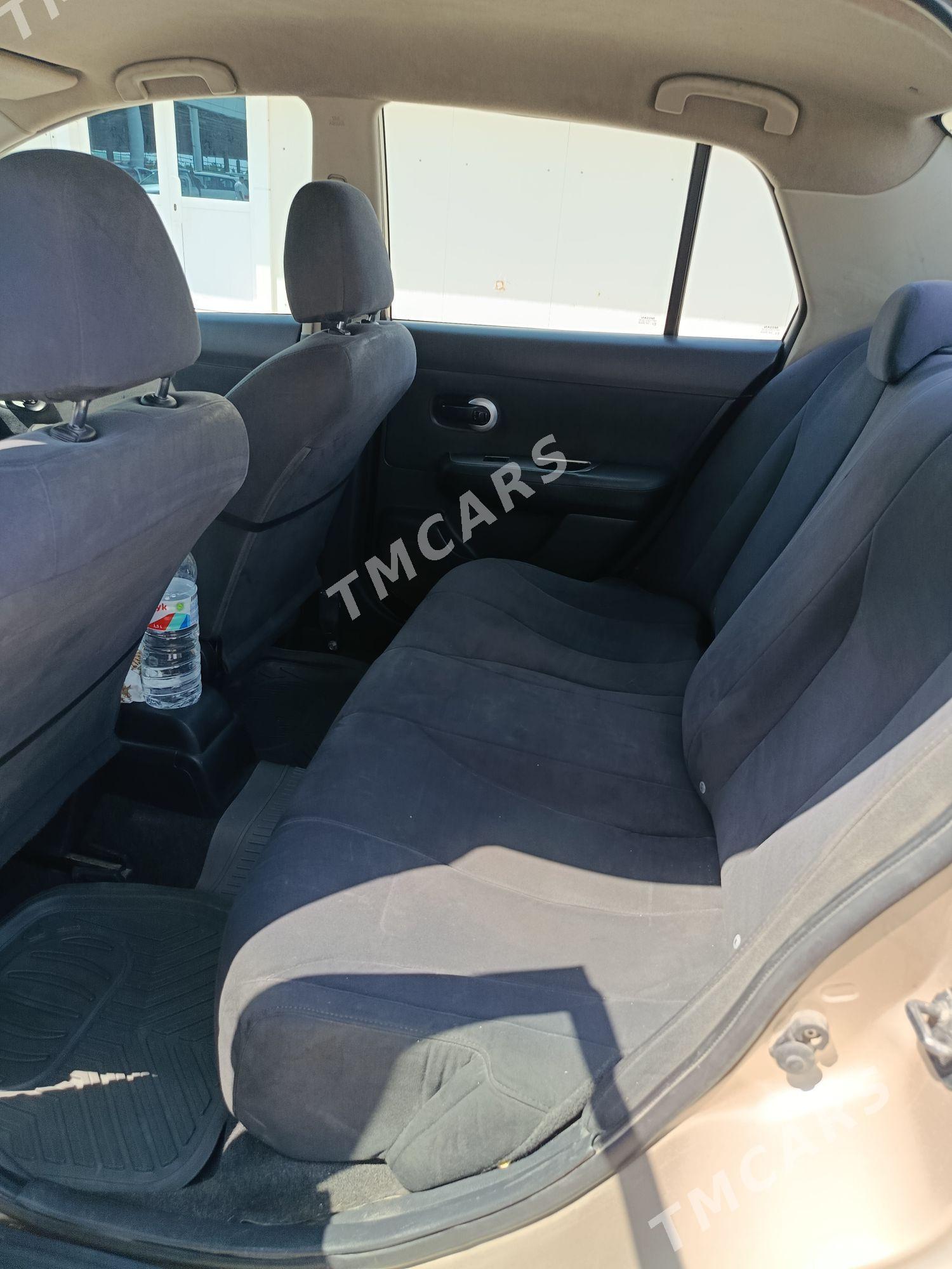 Nissan Versa 2008 - 110 000 TMT - Türkmenbaşy - img 4