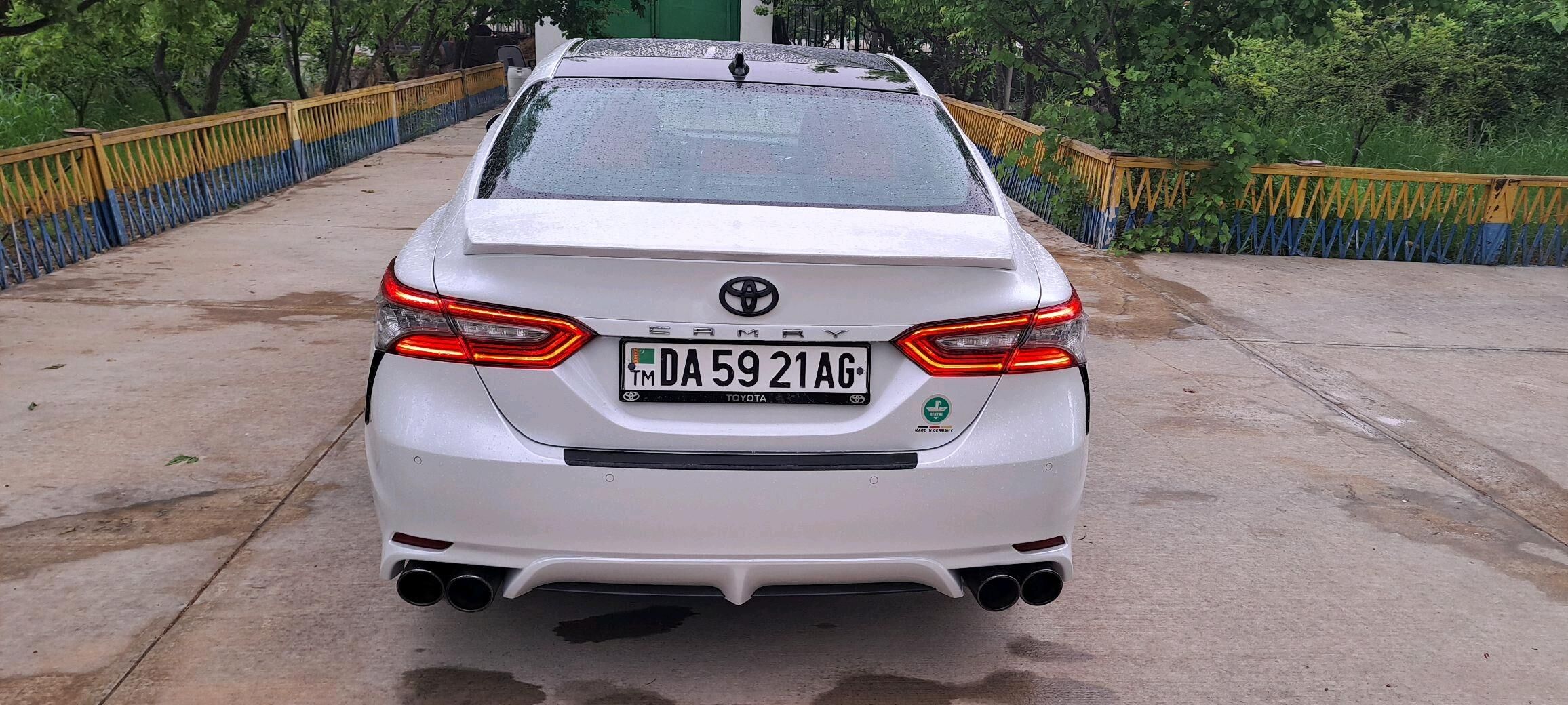 Toyota Camry 2018 - 305 000 TMT - Ашхабад - img 3