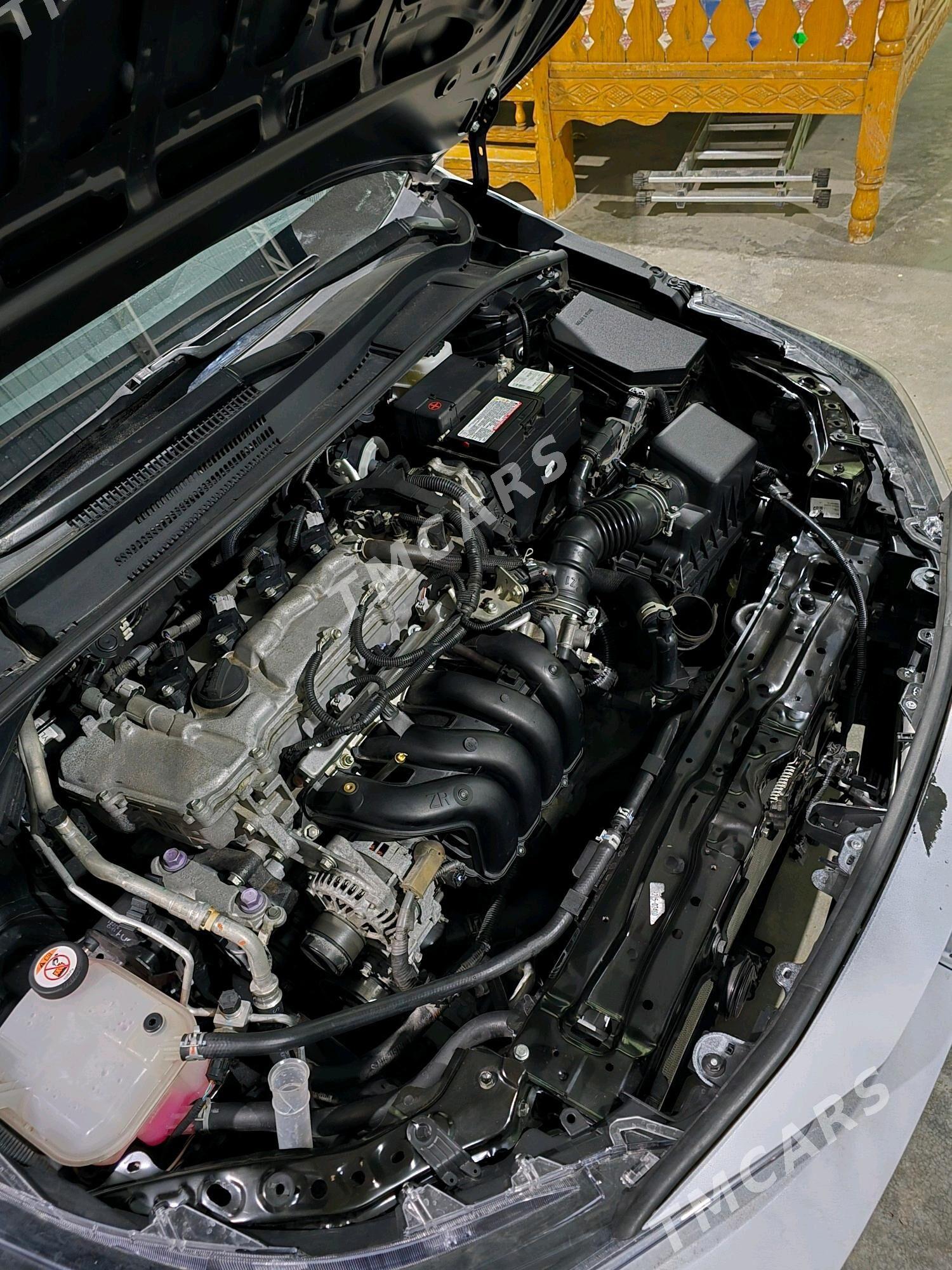 Toyota Corolla 2021 - 209 000 TMT - Büzmeýin - img 2