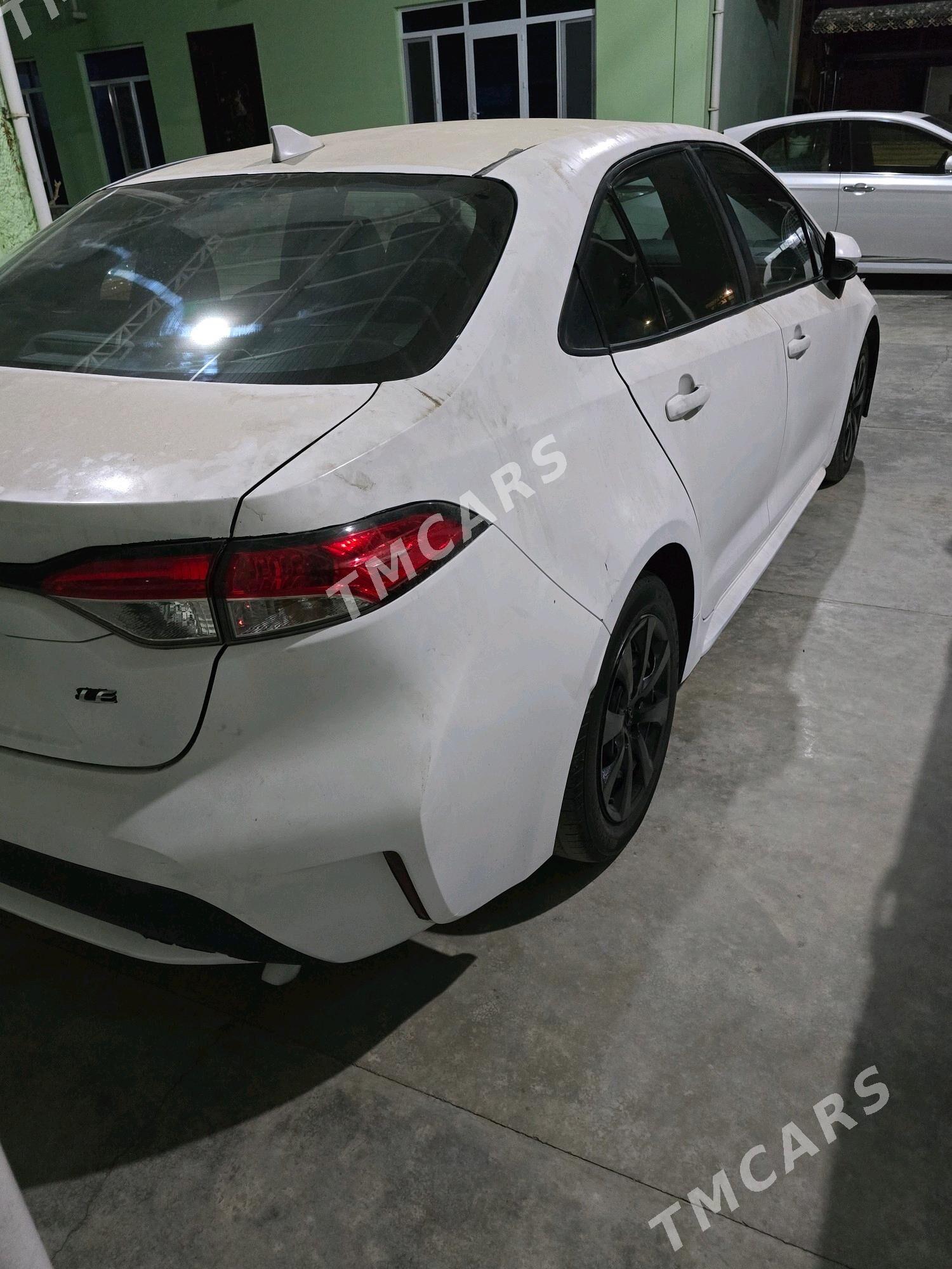 Toyota Corolla 2021 - 209 000 TMT - Büzmeýin - img 3