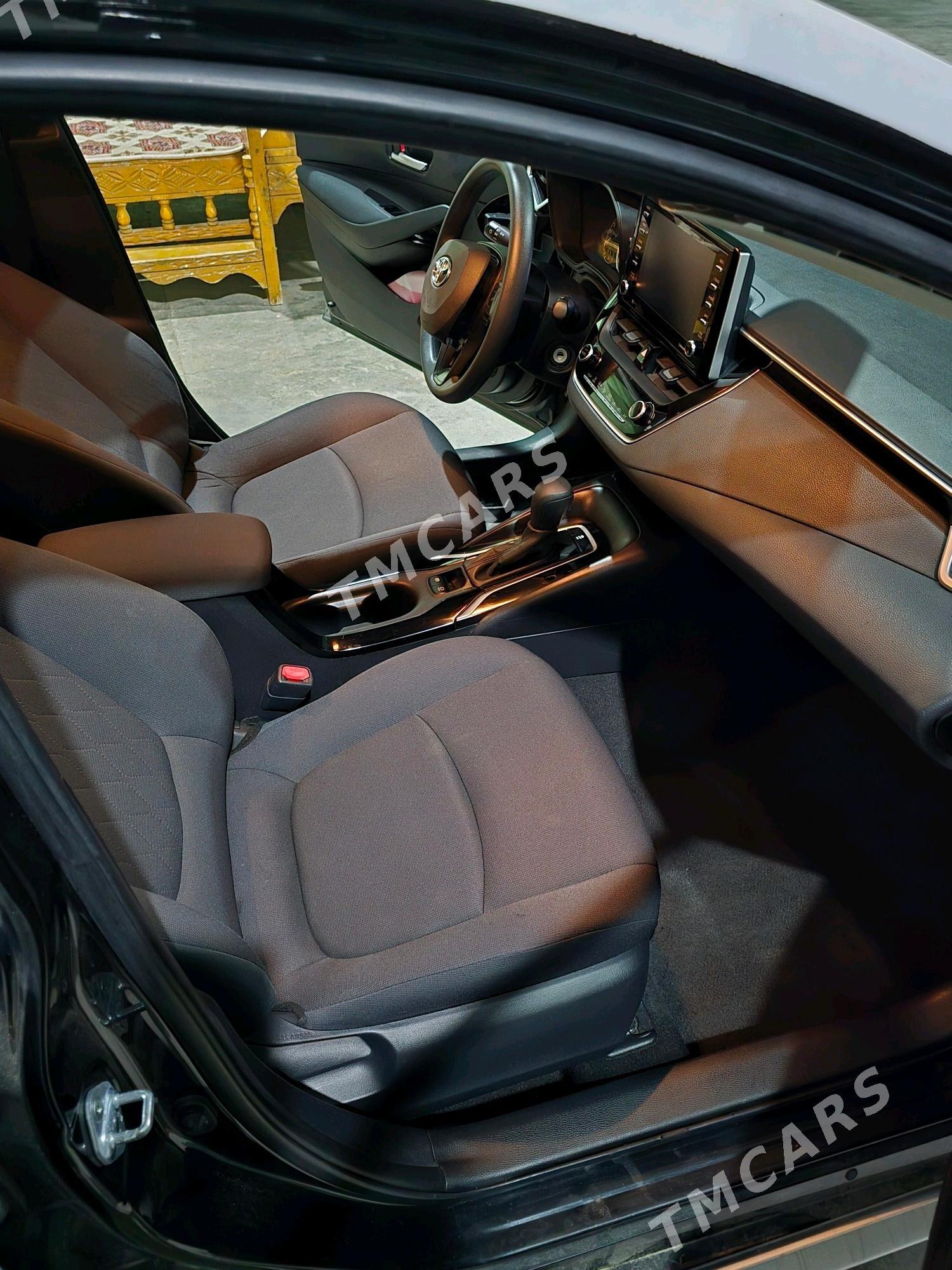 Toyota Corolla 2021 - 209 000 TMT - Büzmeýin - img 5