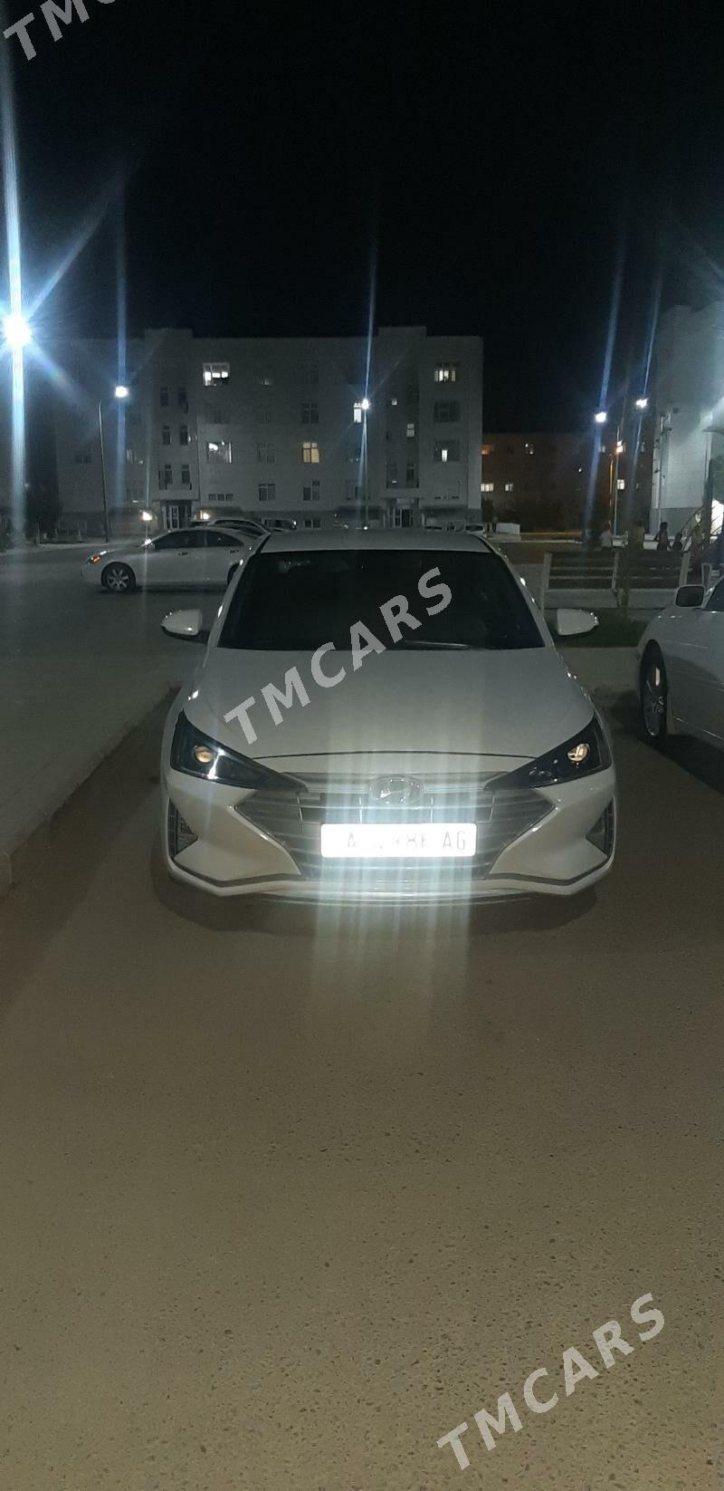 Hyundai Elantra 2020 - 205 000 TMT - Ашхабад - img 3