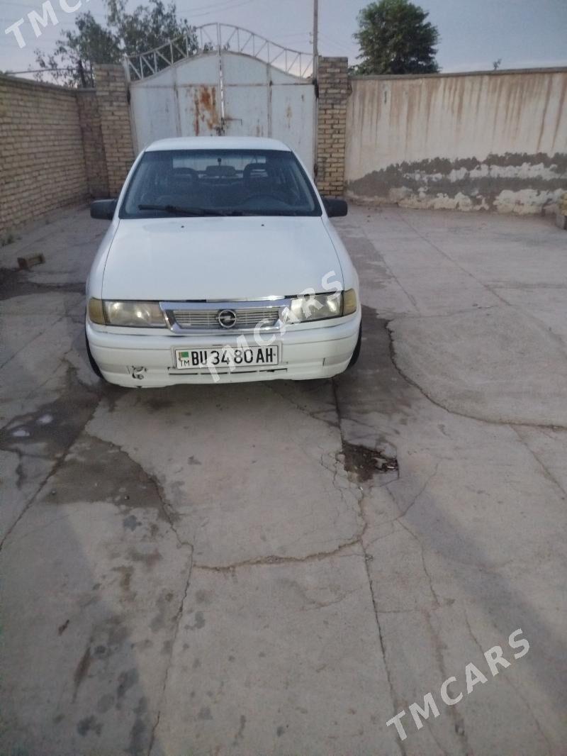 Opel Vectra 1992 - 38 000 TMT - Кака - img 4