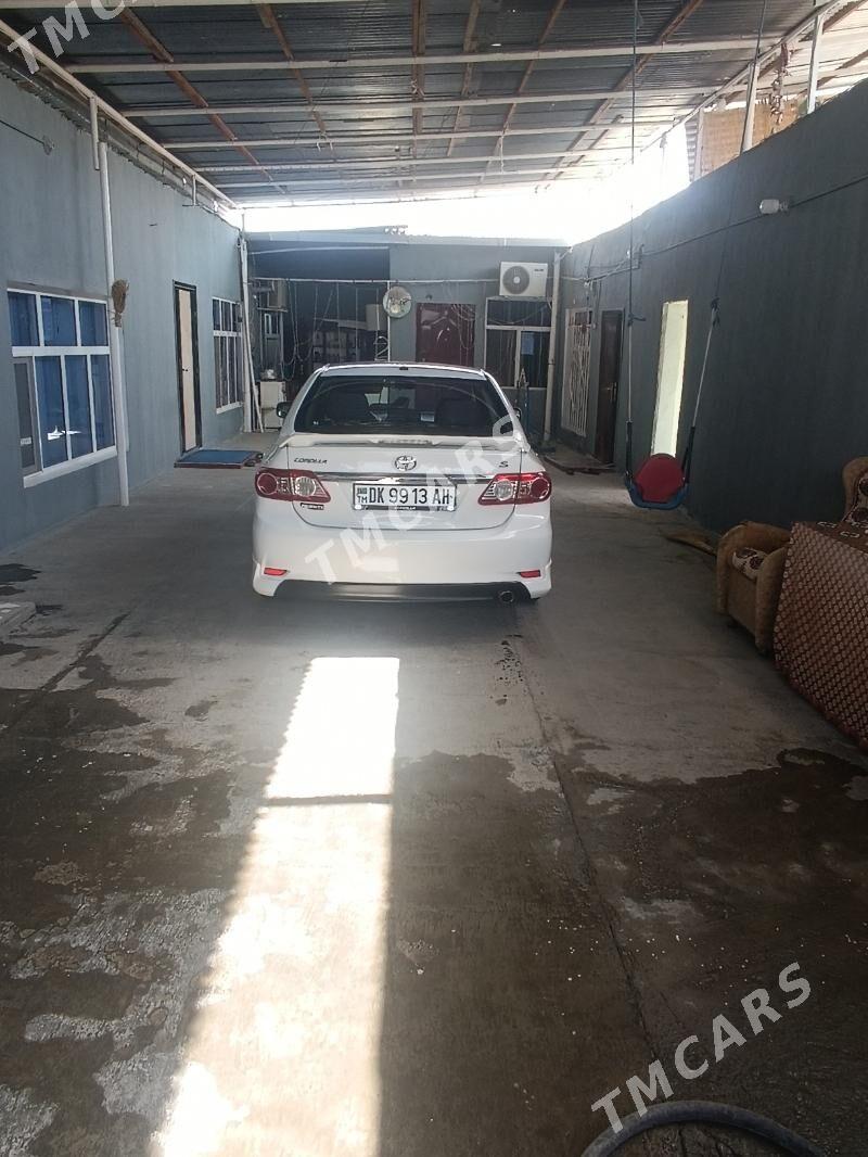 Toyota Corolla 2011 - 173 000 TMT - Гёкдепе - img 4