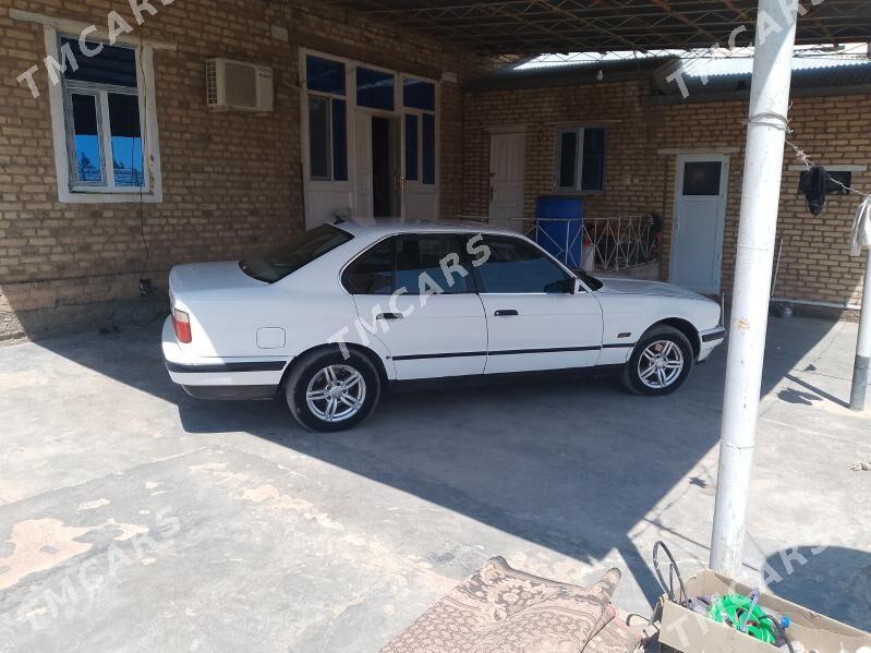 BMW 525 1990 - 47 000 TMT - Байрамали - img 4